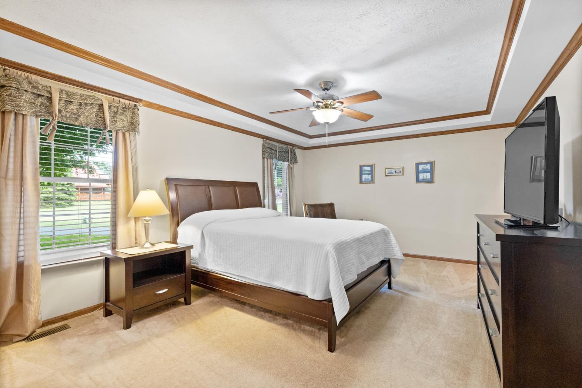Lakeview on the Lake gallery photo in North East, PA — image 36