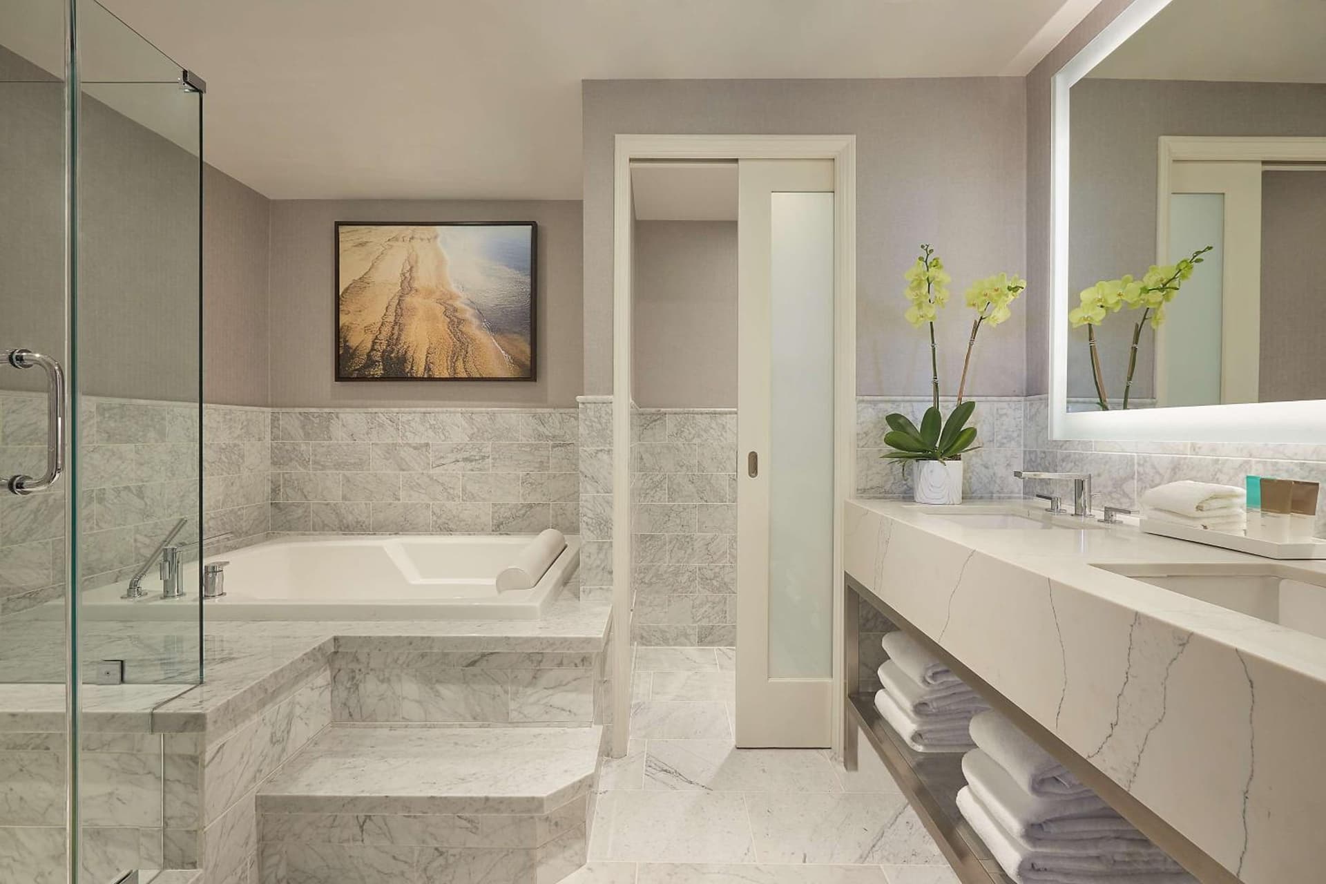 Hyatt Regency Newport Beach West gallery photo in Newport Beach, CA — image 6