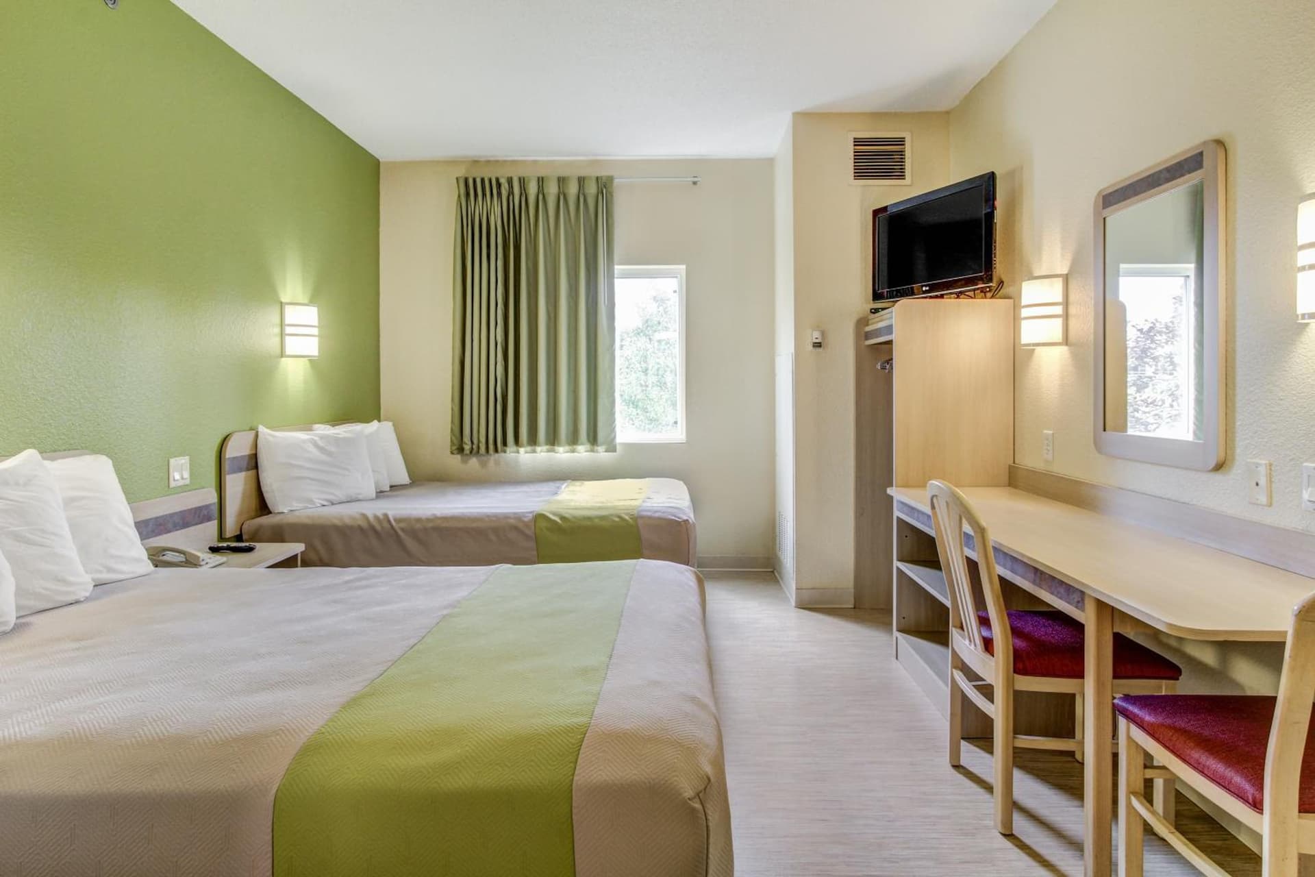Motel 6-Medina, OH - Cleveland property views in Medina, OH — gallery photo 3