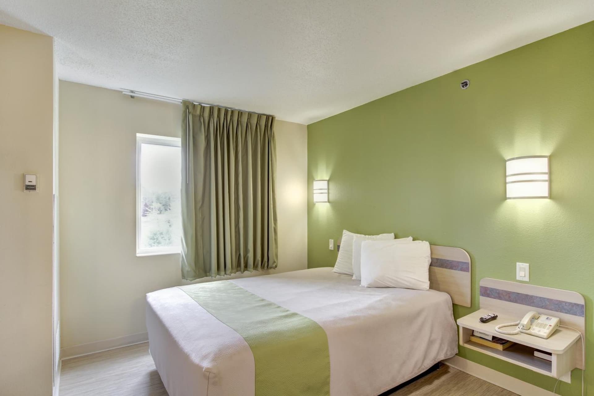 Motel 6-Medina, OH - Cleveland gallery photo in Medina, OH — image 33