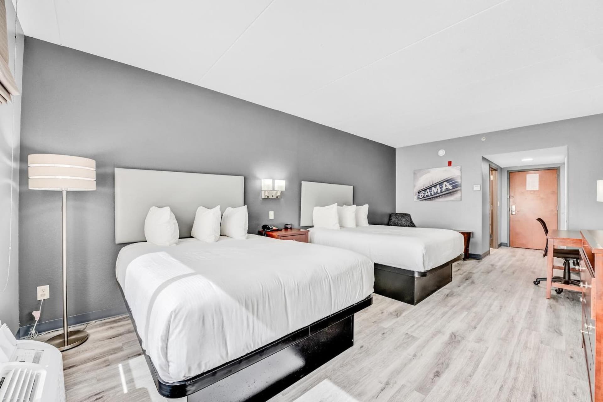 Wingate by Wyndham Tuscaloosa gallery photo in Tuscaloosa, AL — image 11