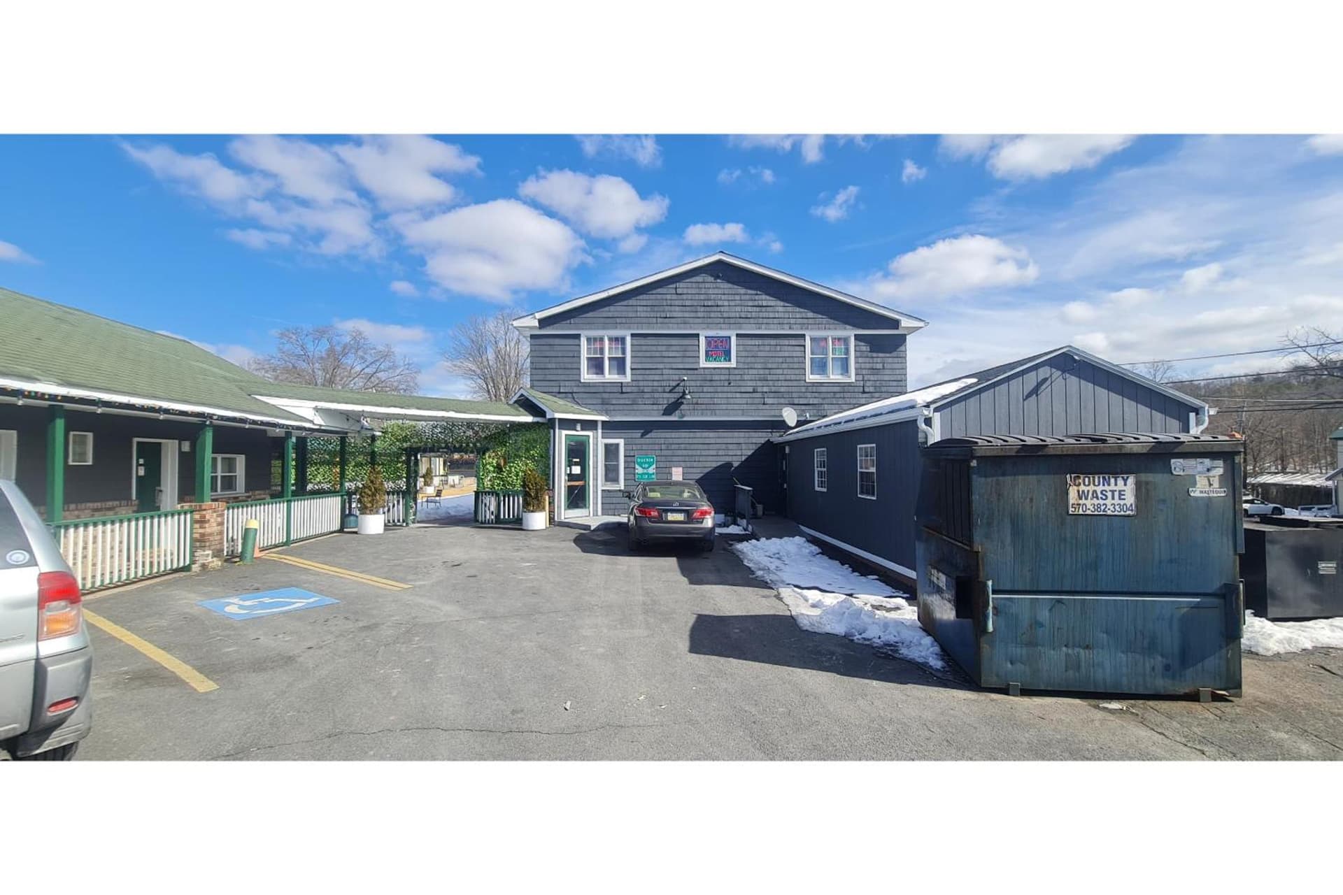 Werry's Cottages Motel & Pub by OYO East Stroudsburg Poconos — hotel in Stroudsburg, Pennsylvania