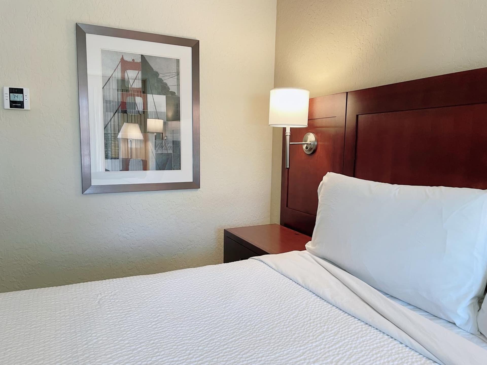 Marin Hilltop Hotel gallery photo in San Rafael, CA — image 11