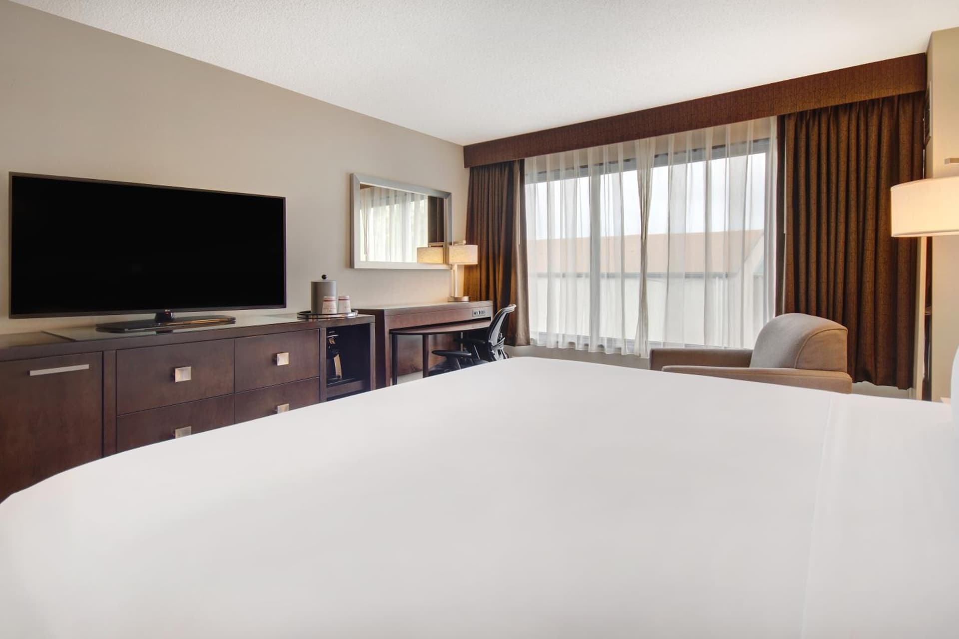Crowne Plaza Auburn Hills by IHG gallery photo in Auburn Hills, MI — image 32