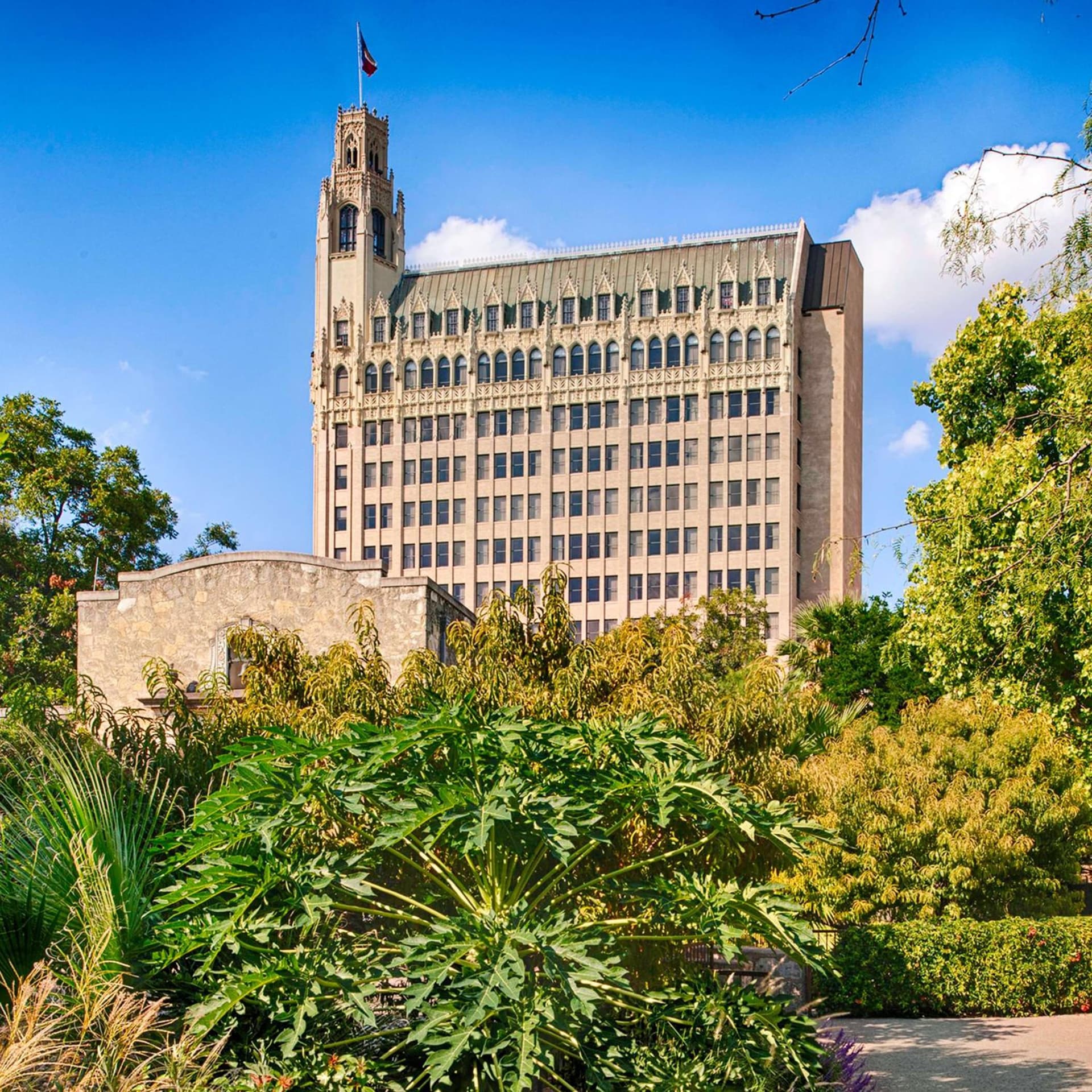 The Emily Morgan Hotel - A DoubleTree by Hilton gallery photo in San Antonio, TX — image 82