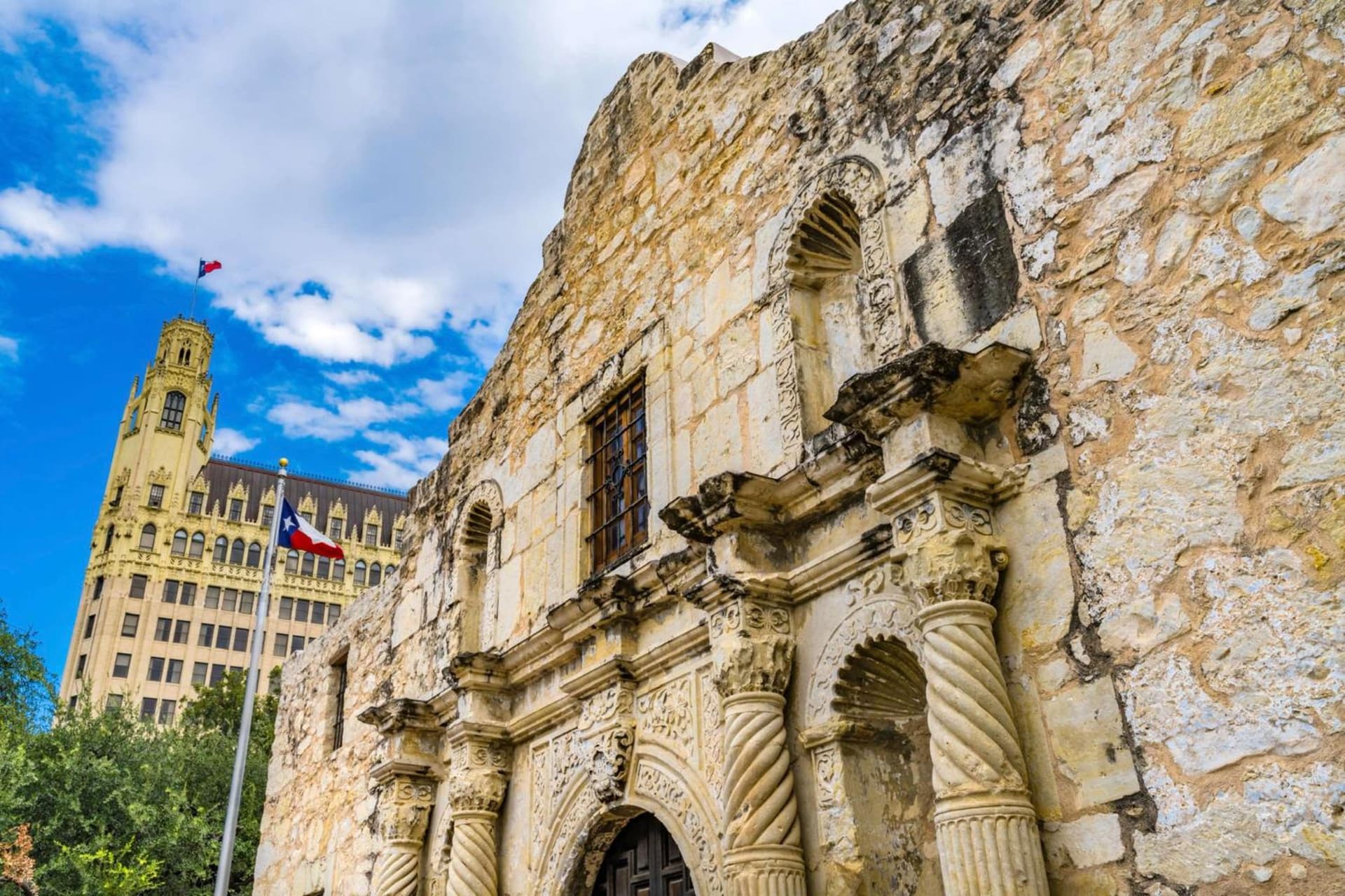 The Emily Morgan Hotel - A DoubleTree by Hilton gallery photo in San Antonio, TX — image 55