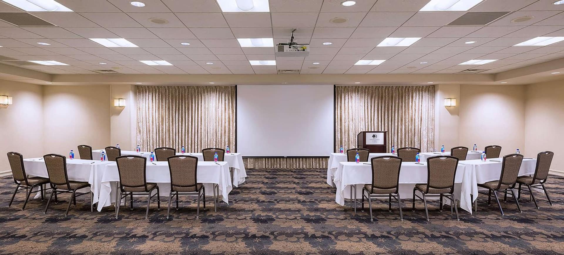 DoubleTree by Hilton Madison Downtown gallery photo in Madison, WI — image 6