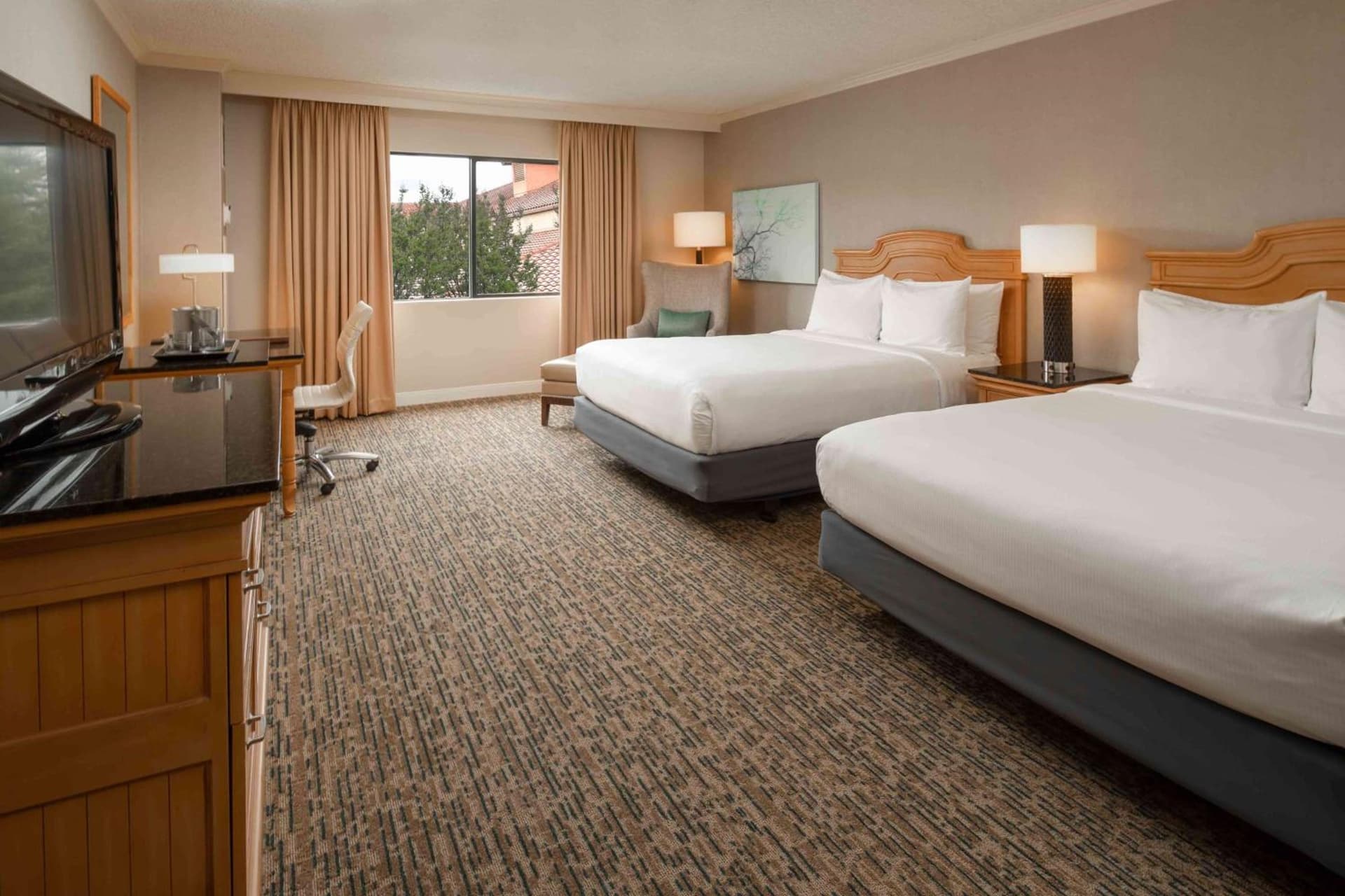 DoubleTree by Hilton Sonoma Wine Country gallery photo in Rohnert Park, CA — image 57