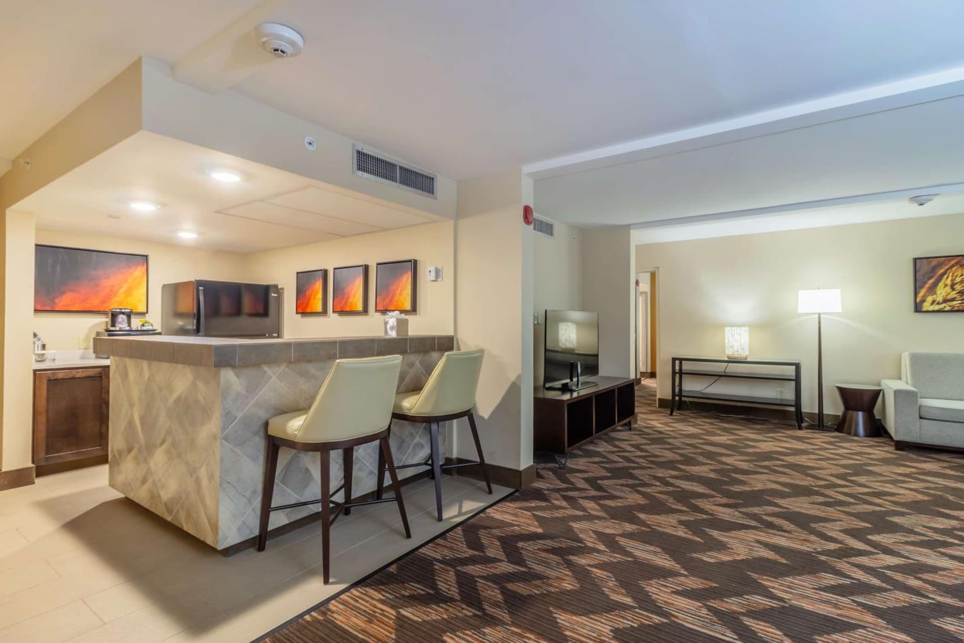 DoubleTree by Hilton Lawrence gallery photo in Lawrence, KS — image 7