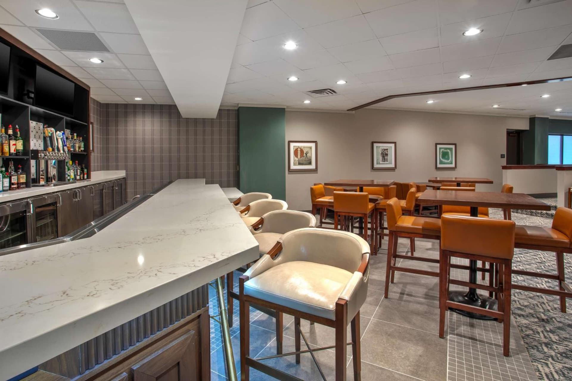 DoubleTree by Hilton Lansing gallery photo in Lansing, MI — image 35