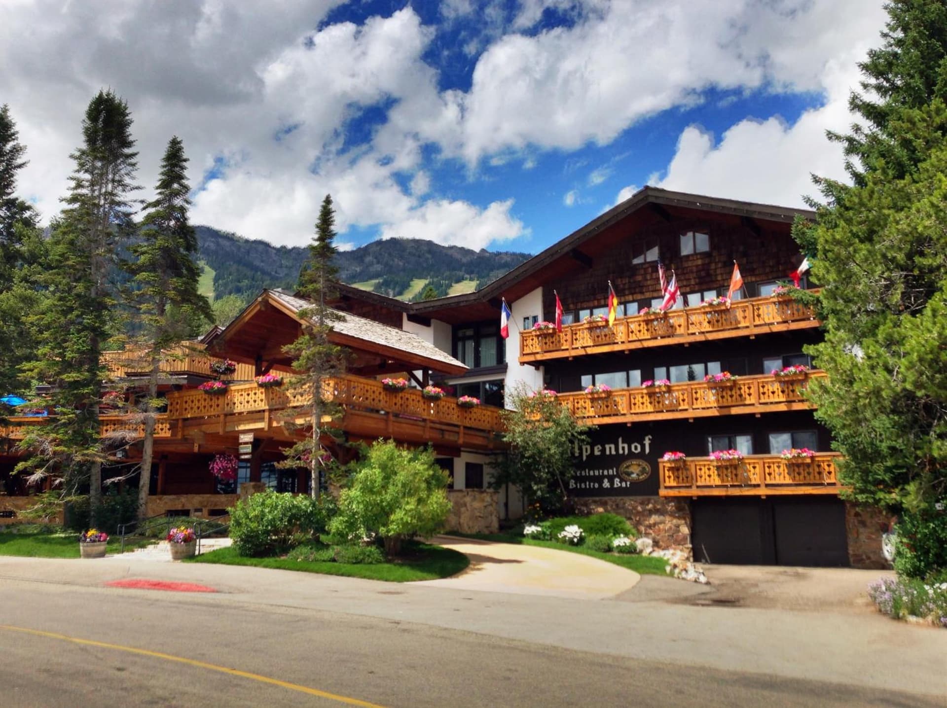 The Alpenhof — hotel in Teton Village, Wyoming