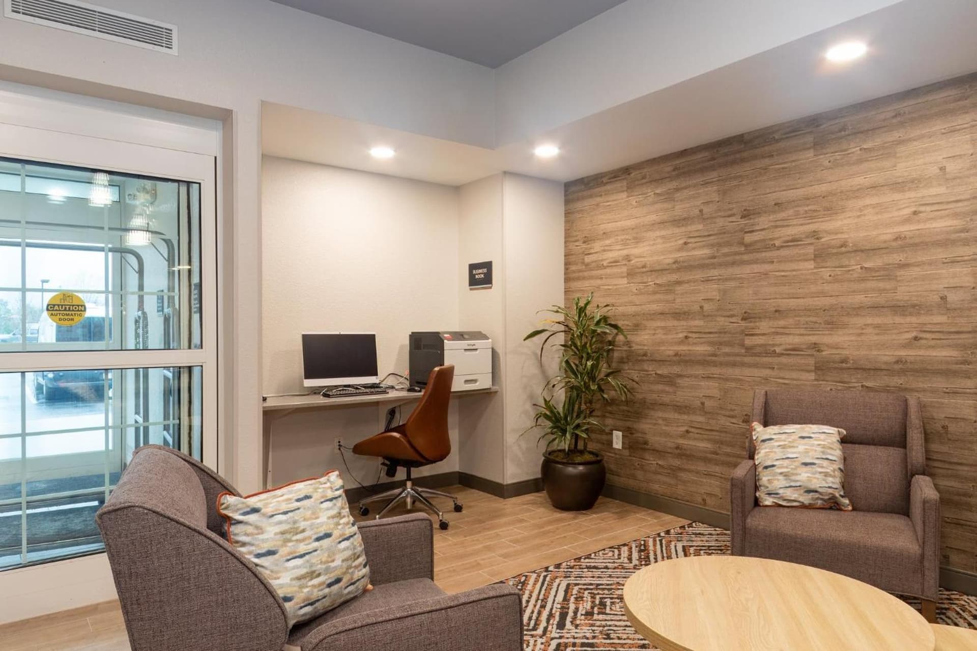 Candlewood Suites New Bern by IHG gallery photo in New Bern, NC — image 54