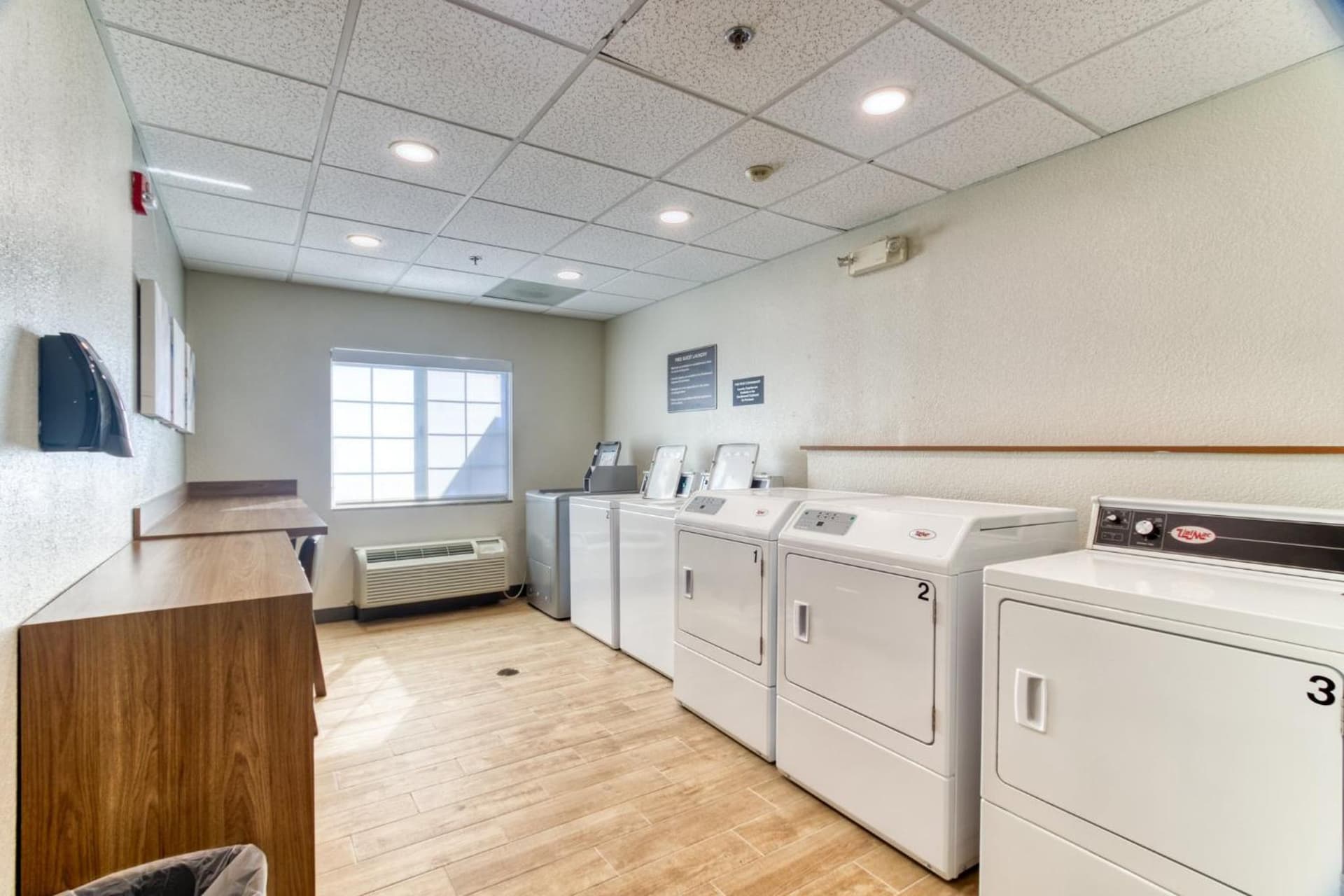 Candlewood Suites New Bern by IHG gallery photo in New Bern, NC — image 43
