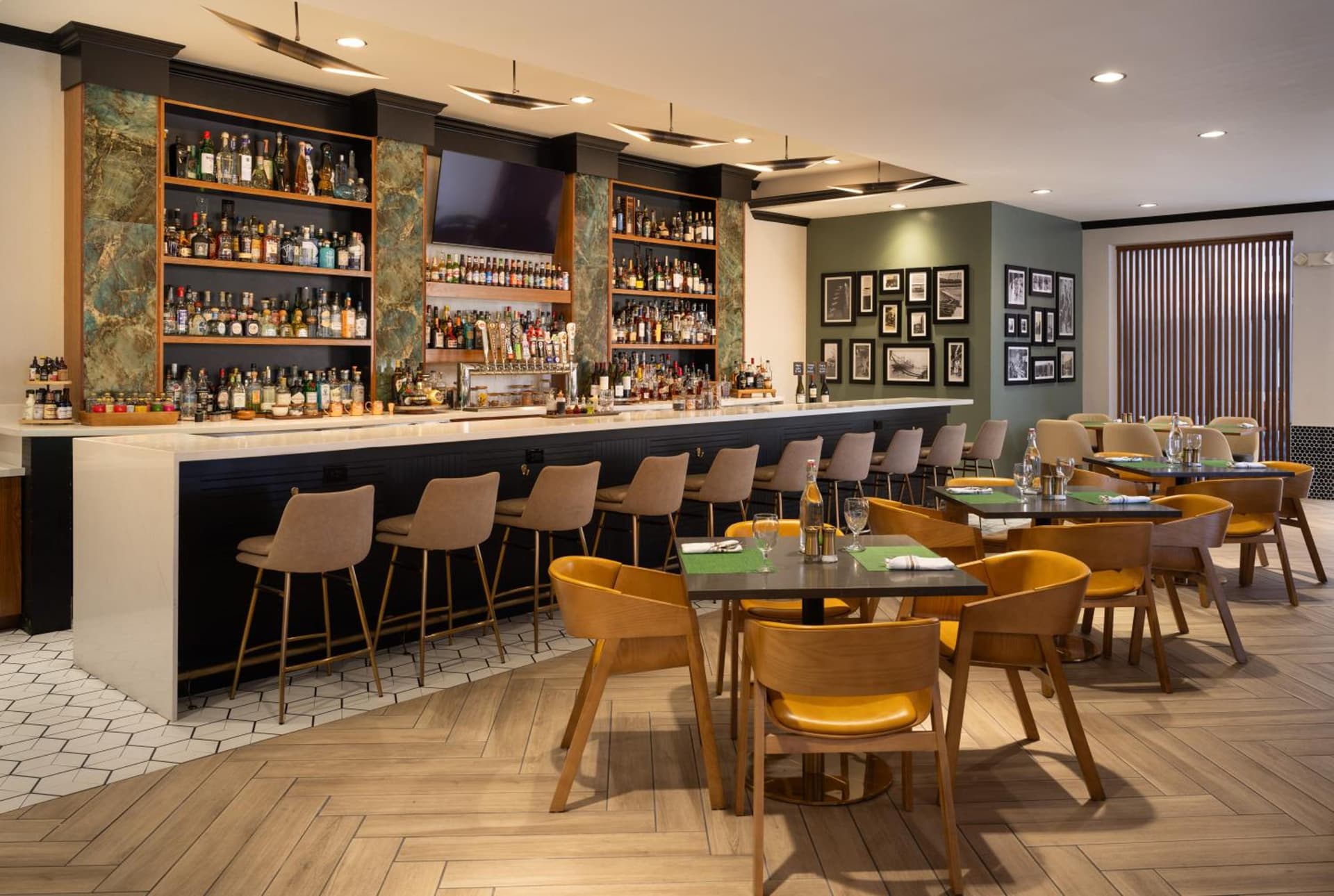 DoubleTree by Hilton Houston Westchase gallery photo in Houston, TX — image 38