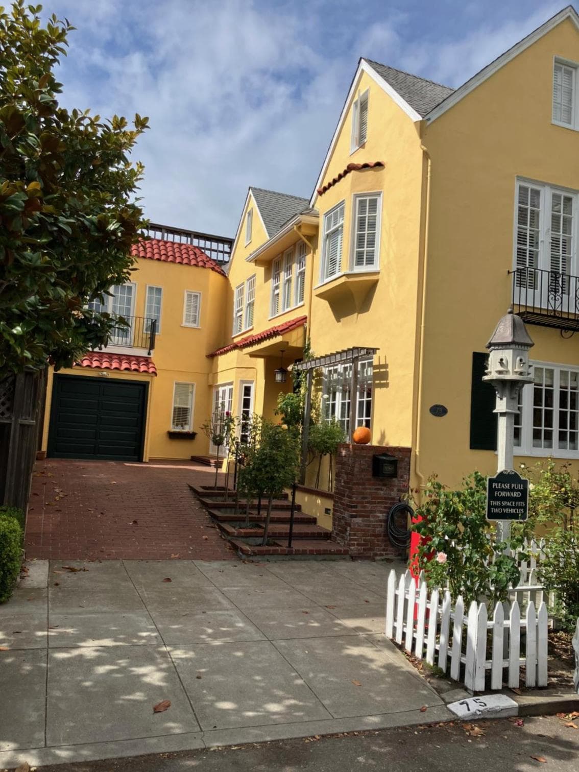 My Rosegarden Guest Rooms featured exterior or lobby in San Francisco, CA — similar hotel