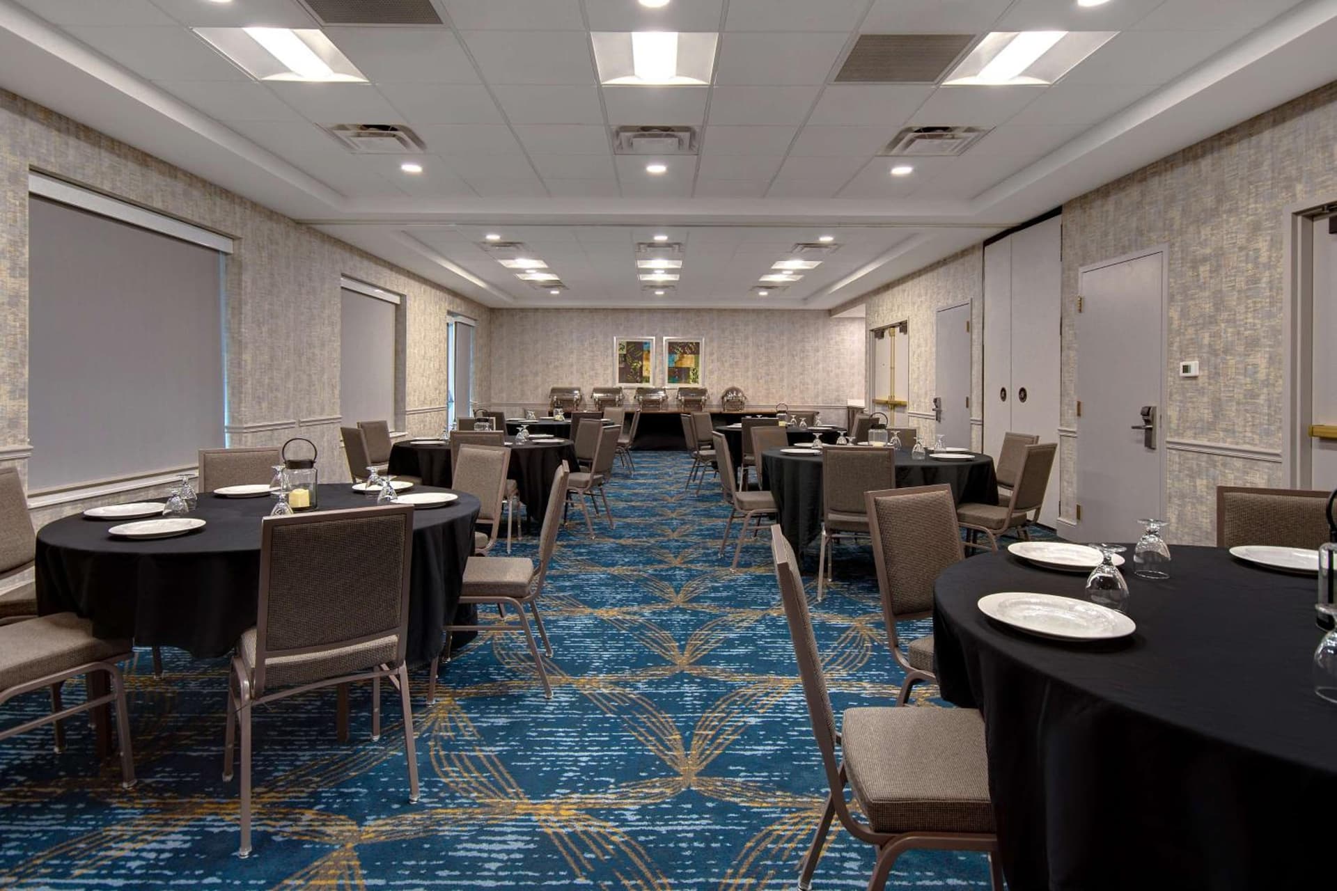 Hilton Garden Inn Detroit Metro Airport gallery photo in Romulus, MI — image 29