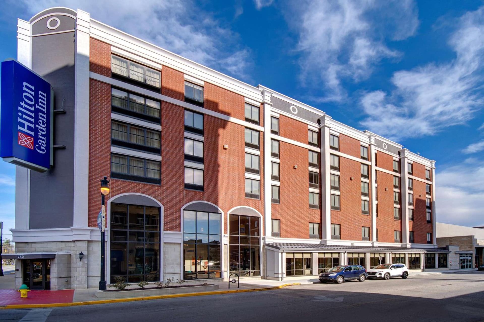 Hilton Garden Inn Terre Haute interior in Terre Haute, IN — gallery photo 2