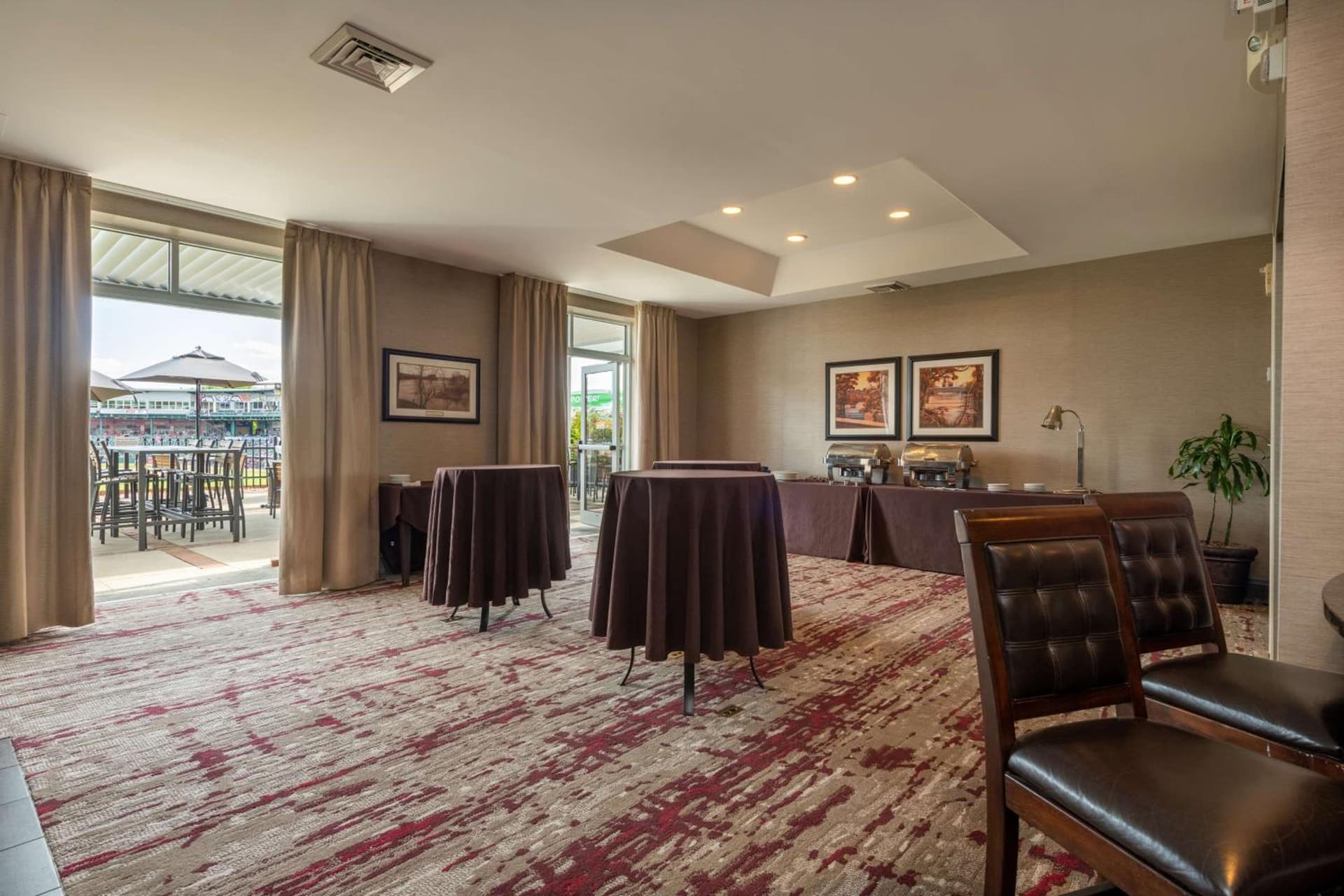 Hilton Garden Inn Manchester Downtown gallery photo in Manchester, NH — image 46