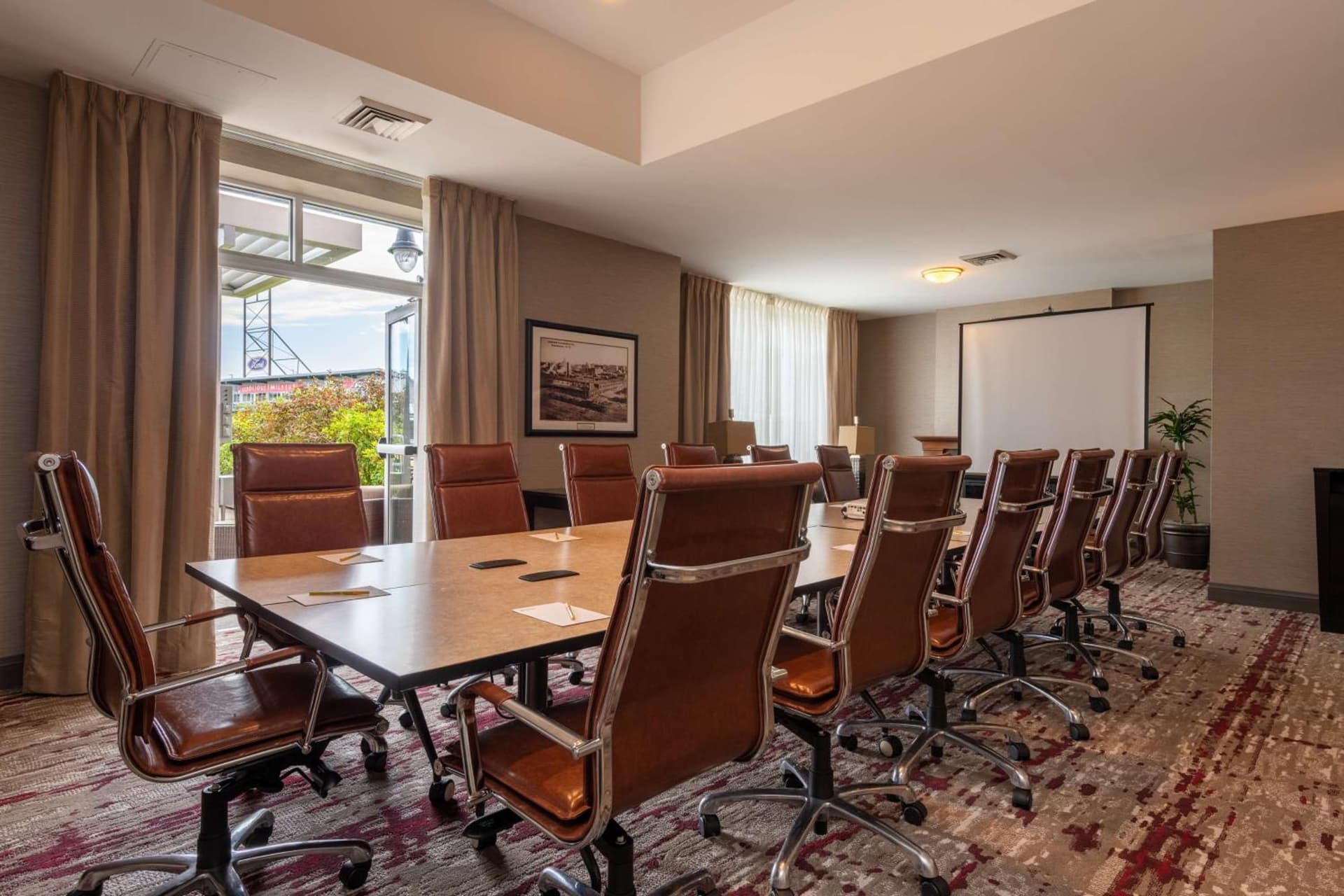 Hilton Garden Inn Manchester Downtown gallery photo in Manchester, NH — image 47