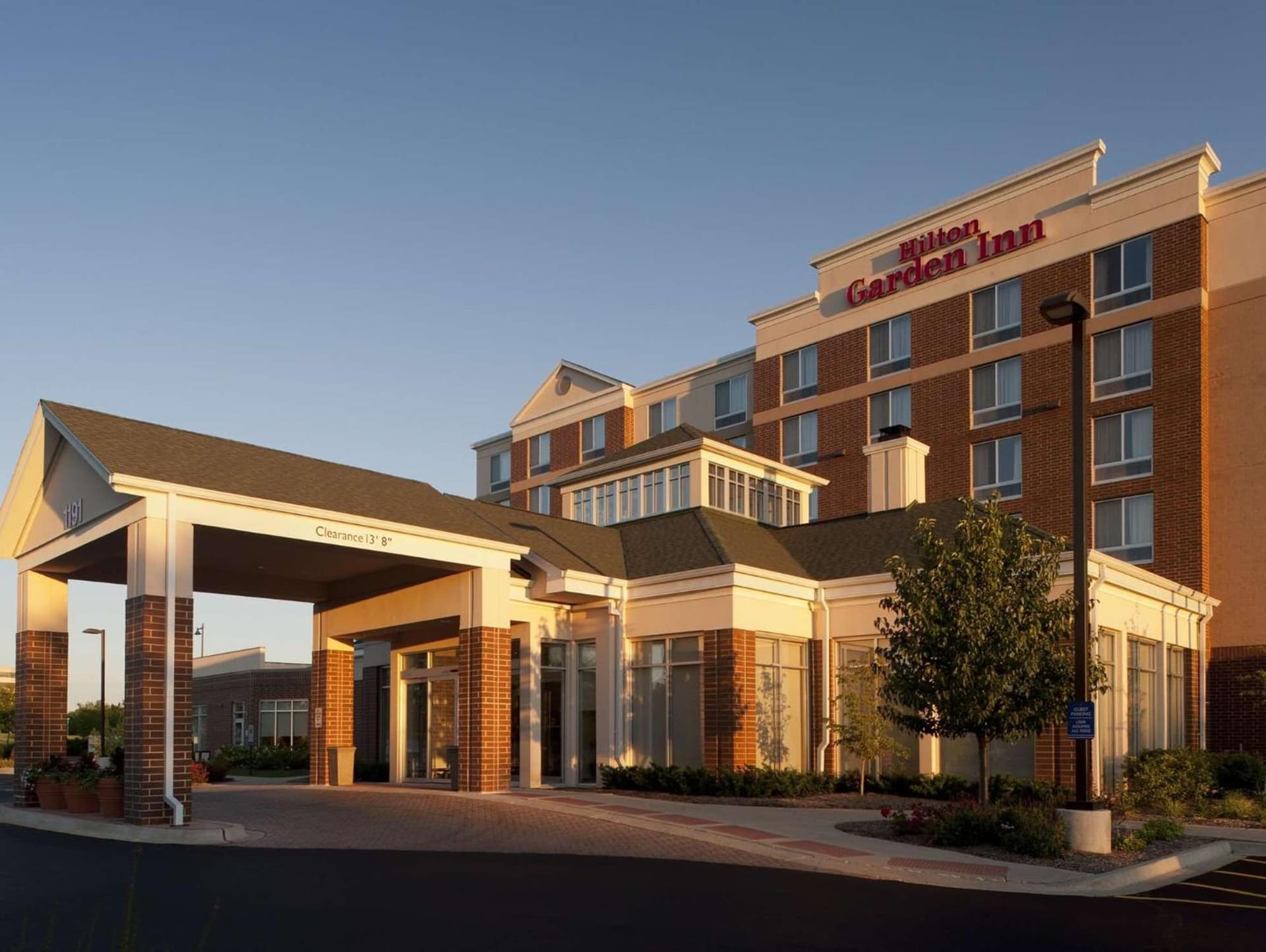 Hilton Garden Inn Schaumburg property views in Schaumburg, IL — gallery photo 3