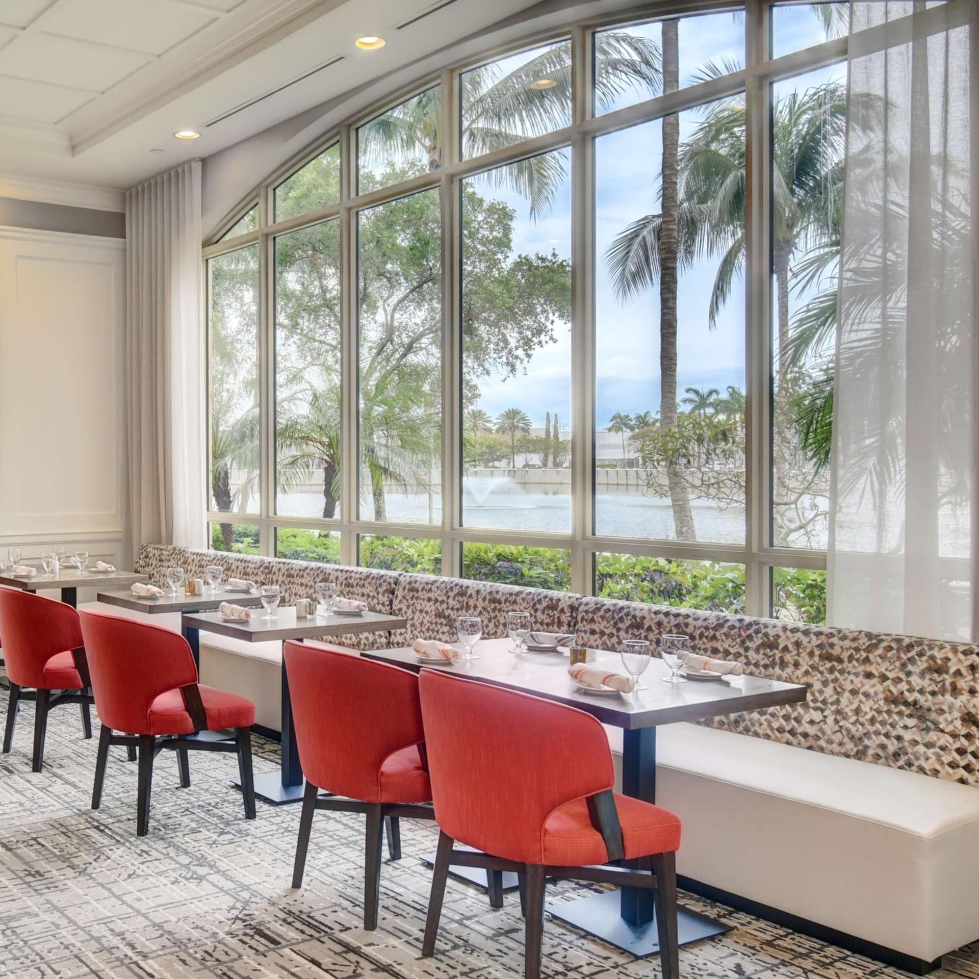 Hilton Garden Inn Palm Beach Gardens gallery photo in Palm Beach Gardens, FL — image 52