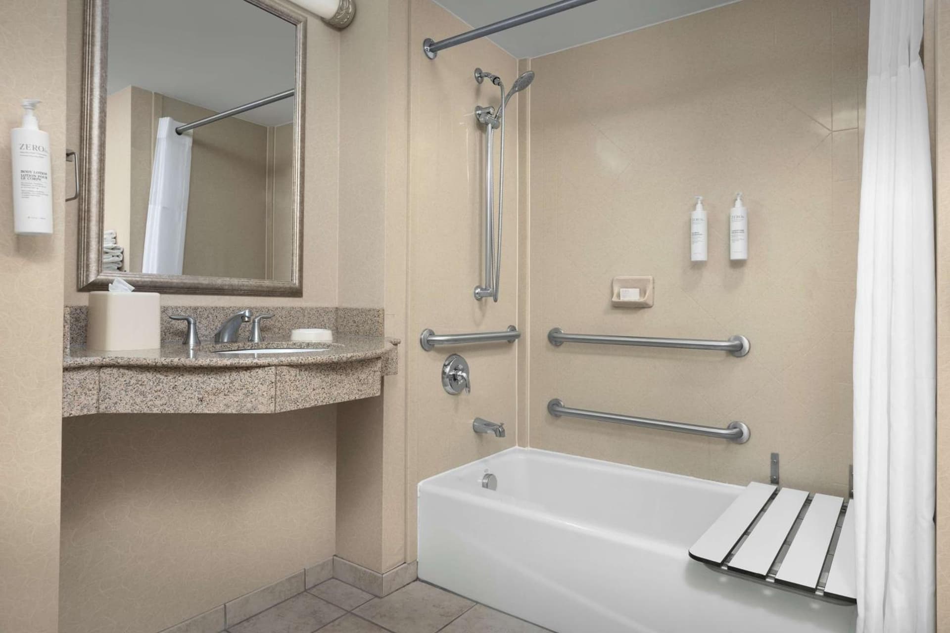 Hampton Inn Syracuse Clay gallery photo in Liverpool, NY — image 21