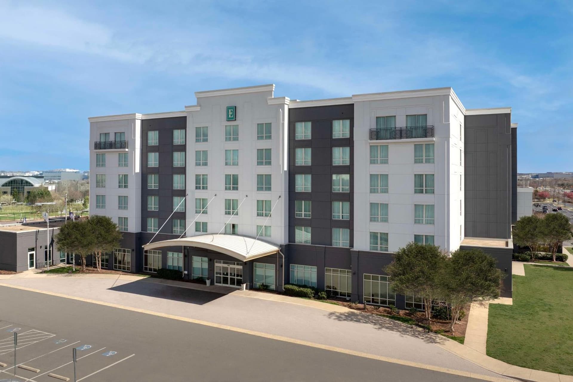 Embassy Suites by Hilton Dulles North Loudoun interior in Ashburn, VA — gallery photo 2