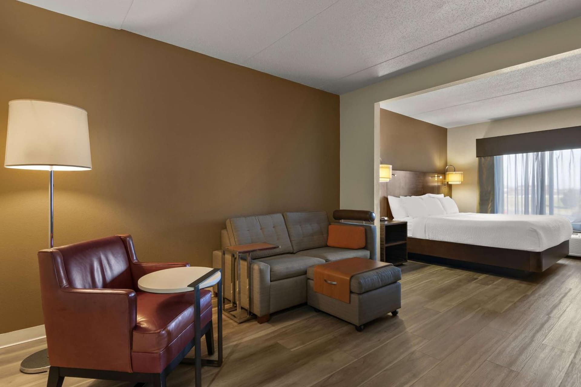 Ramada by Wyndham Harrisburg/Hershey Area gallery photo in Harrisburg, PA — image 45