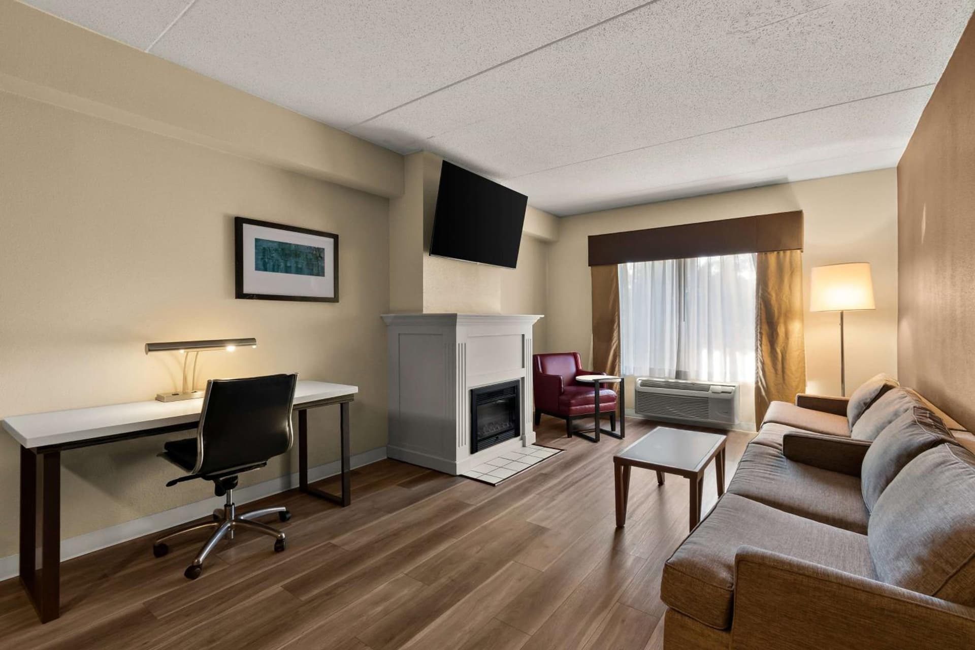 Ramada by Wyndham Harrisburg/Hershey Area gallery photo in Harrisburg, PA — image 4