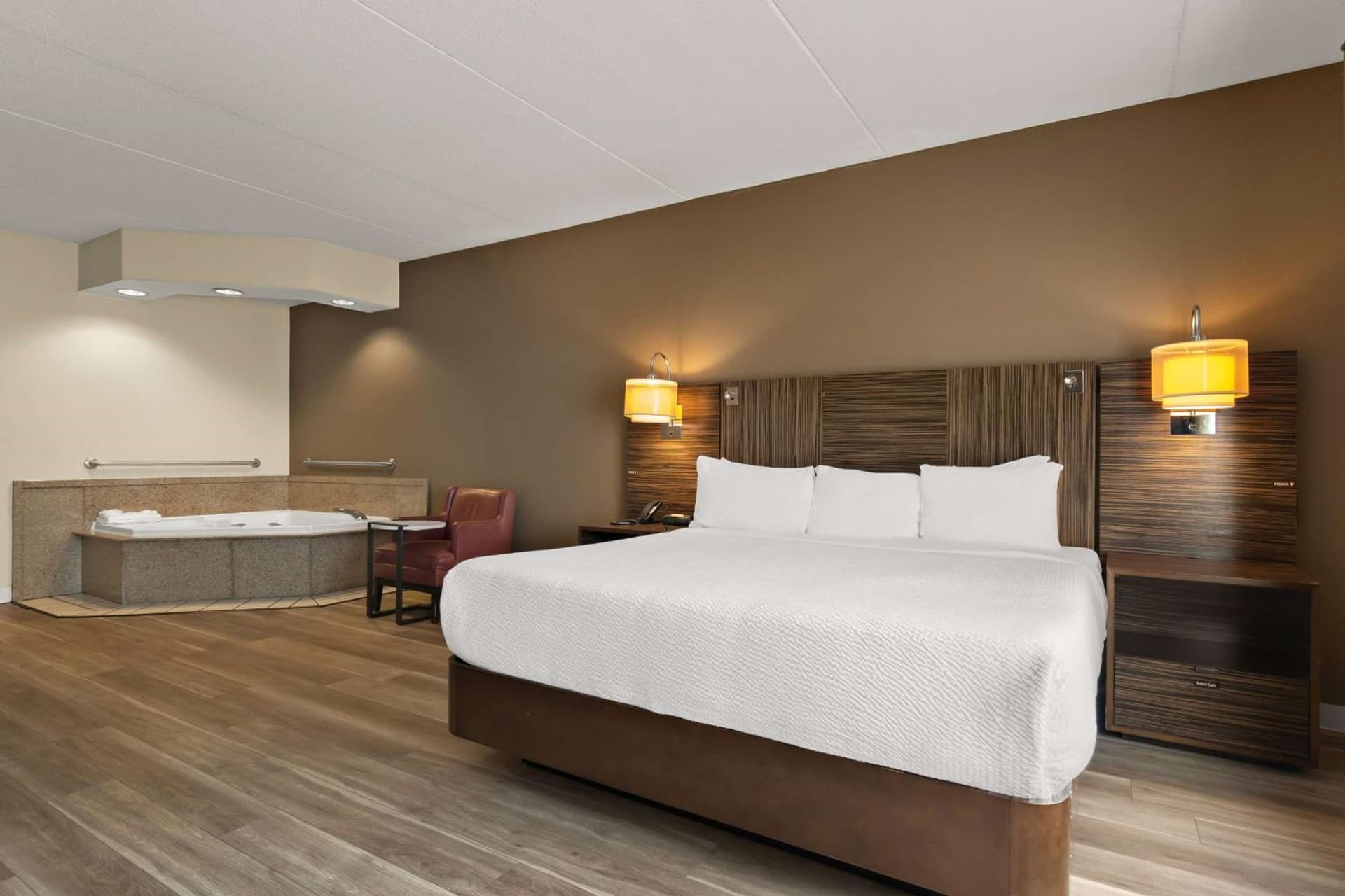 Ramada by Wyndham Harrisburg/Hershey Area gallery photo in Harrisburg, PA — image 43
