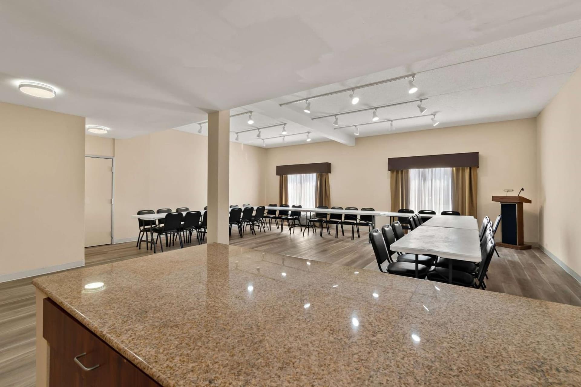 Ramada by Wyndham Harrisburg/Hershey Area gallery photo in Harrisburg, PA — image 50