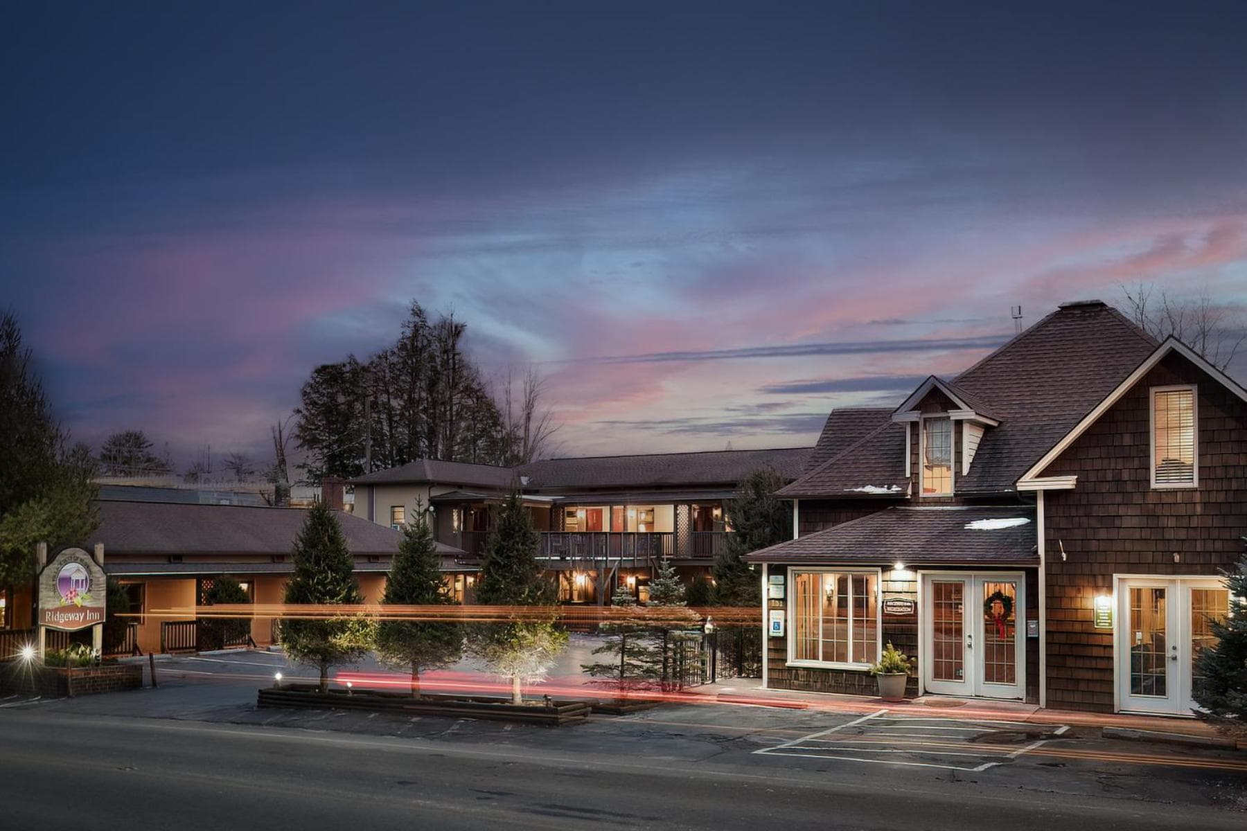 The Ridgeway Inn featured exterior or lobby in Blowing Rock, NC — similar hotel