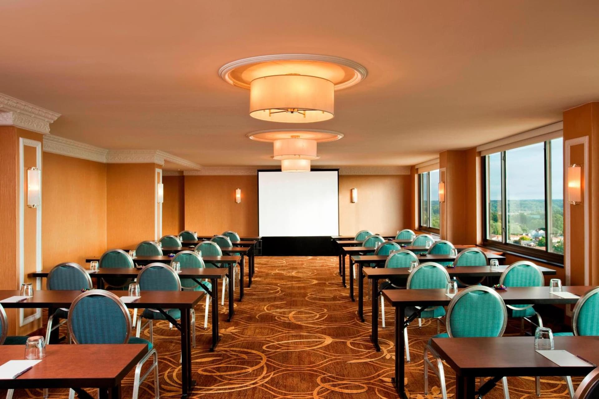 Sheraton Pentagon City gallery photo in Arlington, VA — image 40