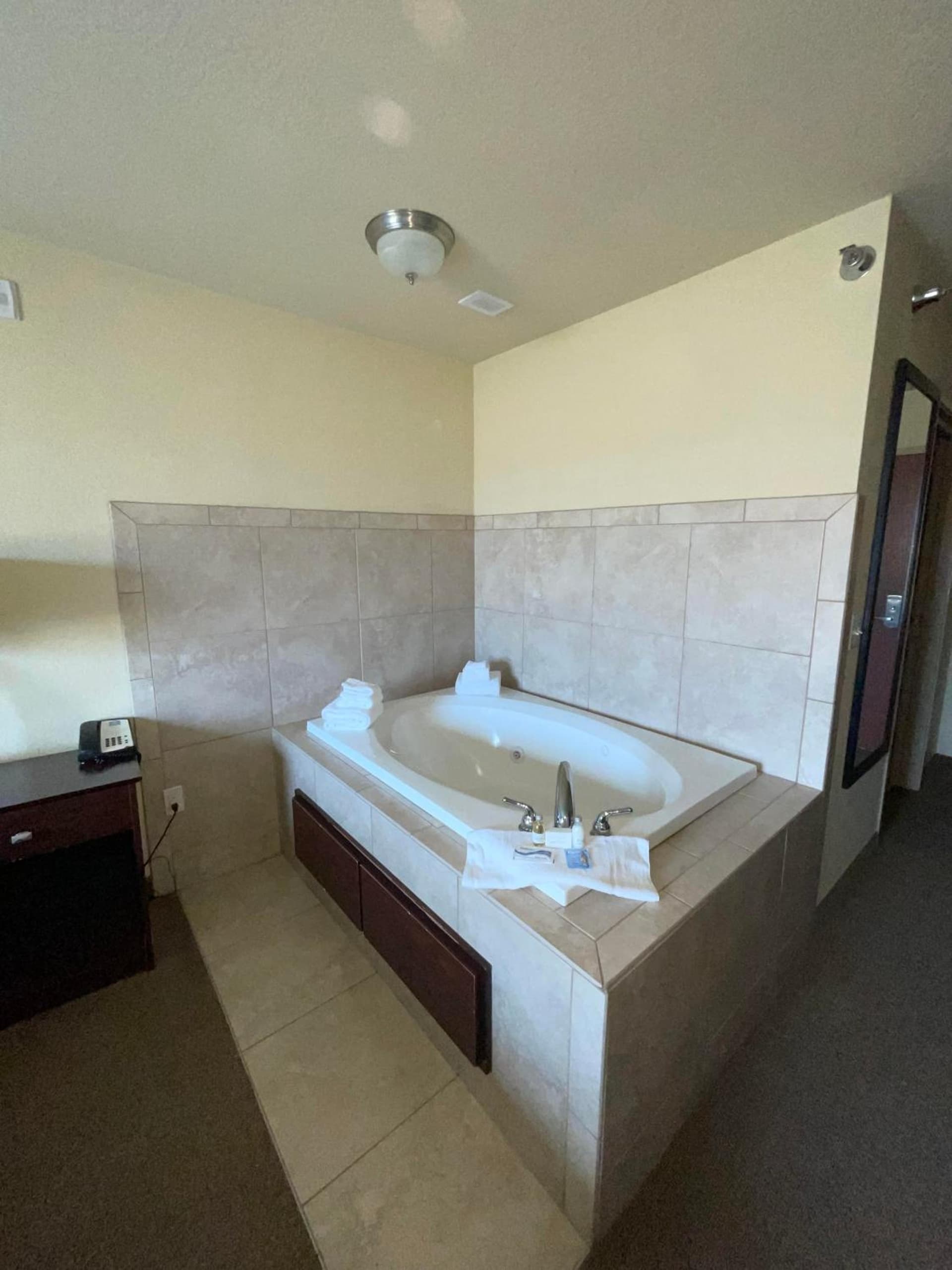 AmeriVu inn and Suites - Crookston property views in Crookston, MN — gallery photo 3