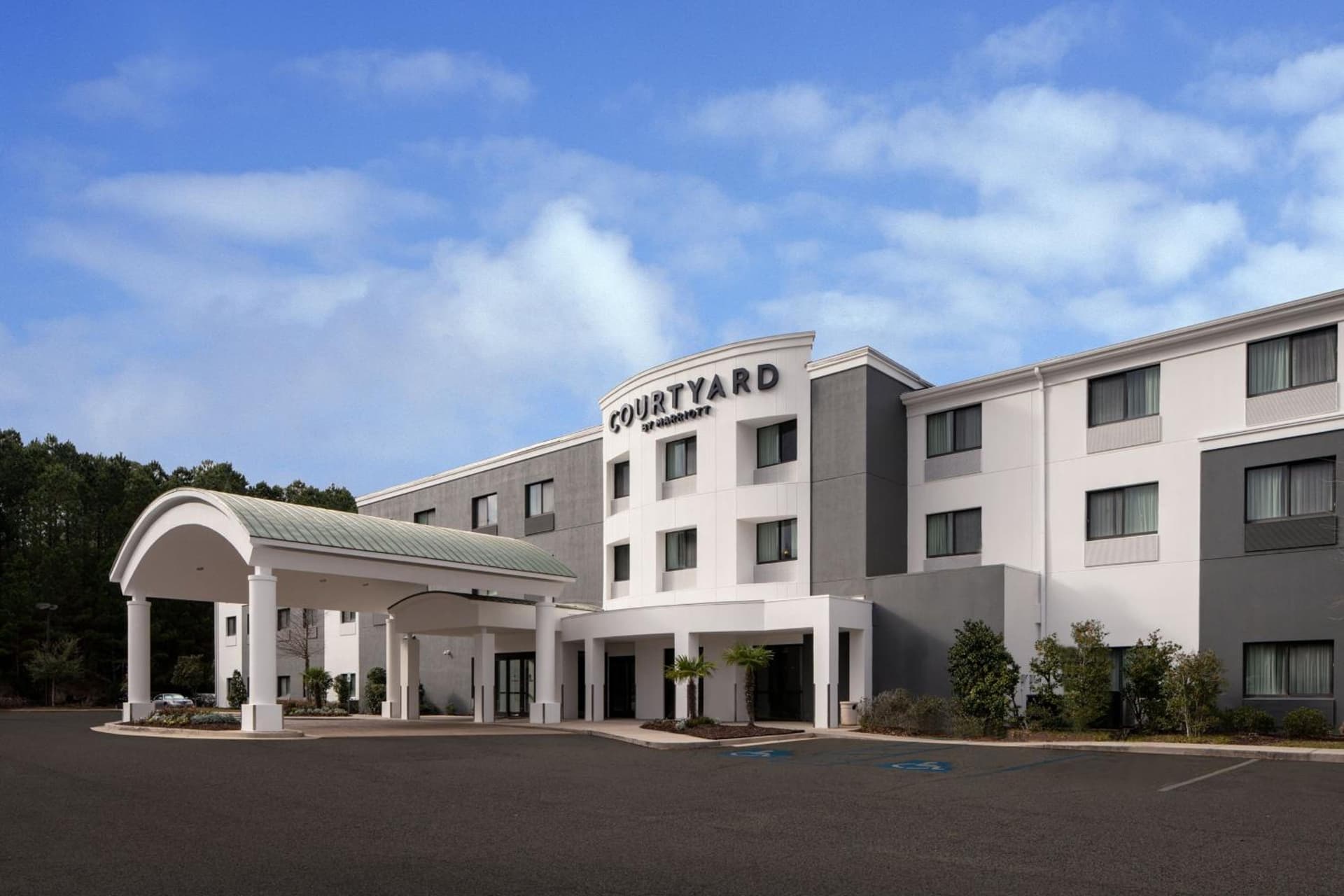 Courtyard by Marriott Mobile Daphne Eastern Shore featured exterior or lobby in Spanish Fort, AL — similar hotel