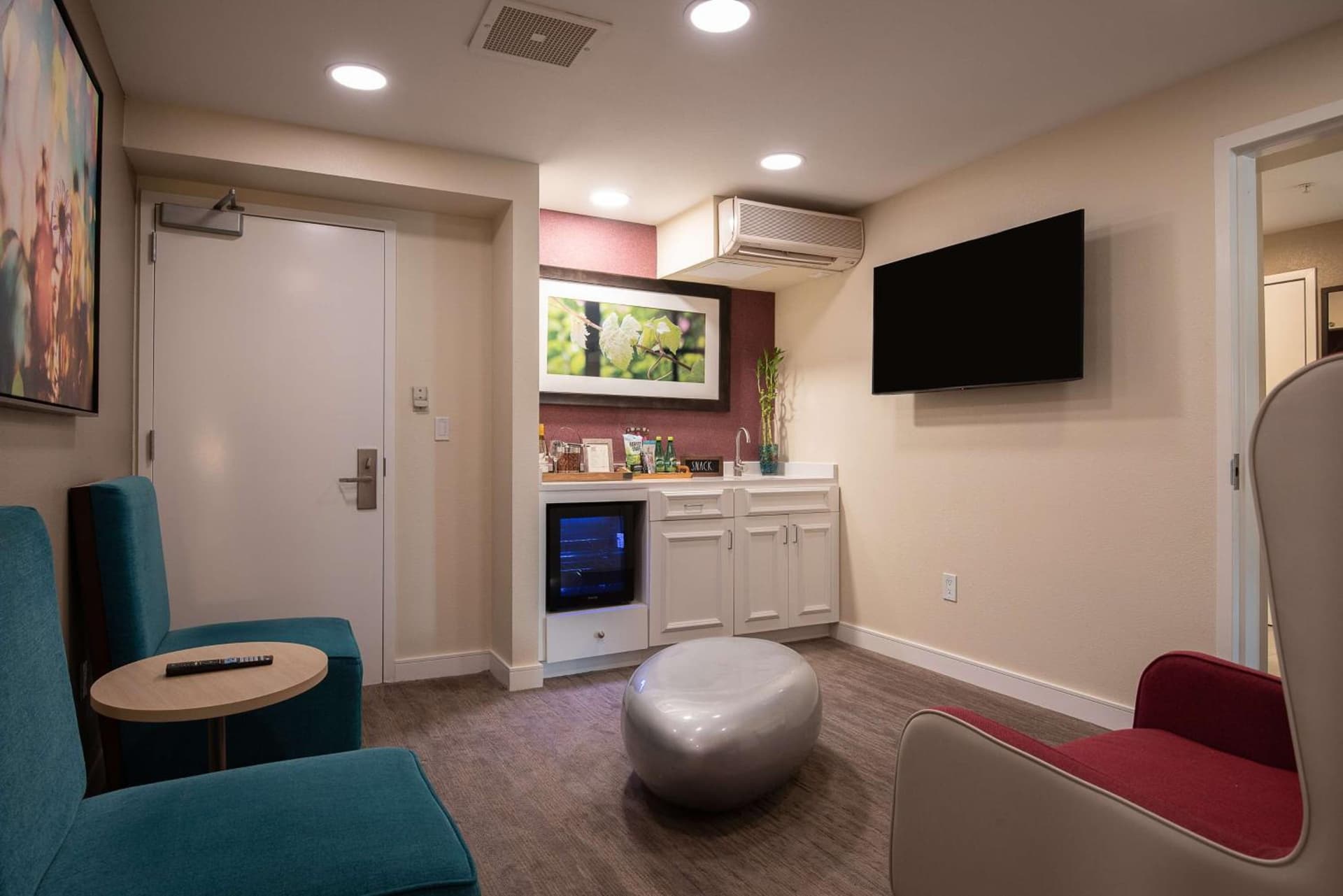 Hilton Garden Inn Calabasas gallery photo in Calabasas, CA — image 17