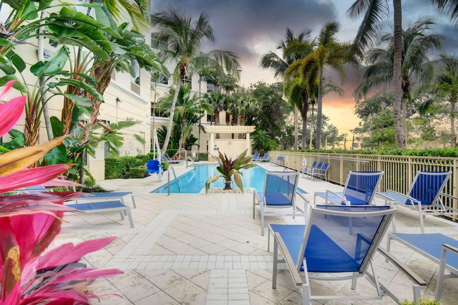Hilton Garden Inn Palm Beach Gardens gallery photo in Palm Beach Gardens, FL — image 34