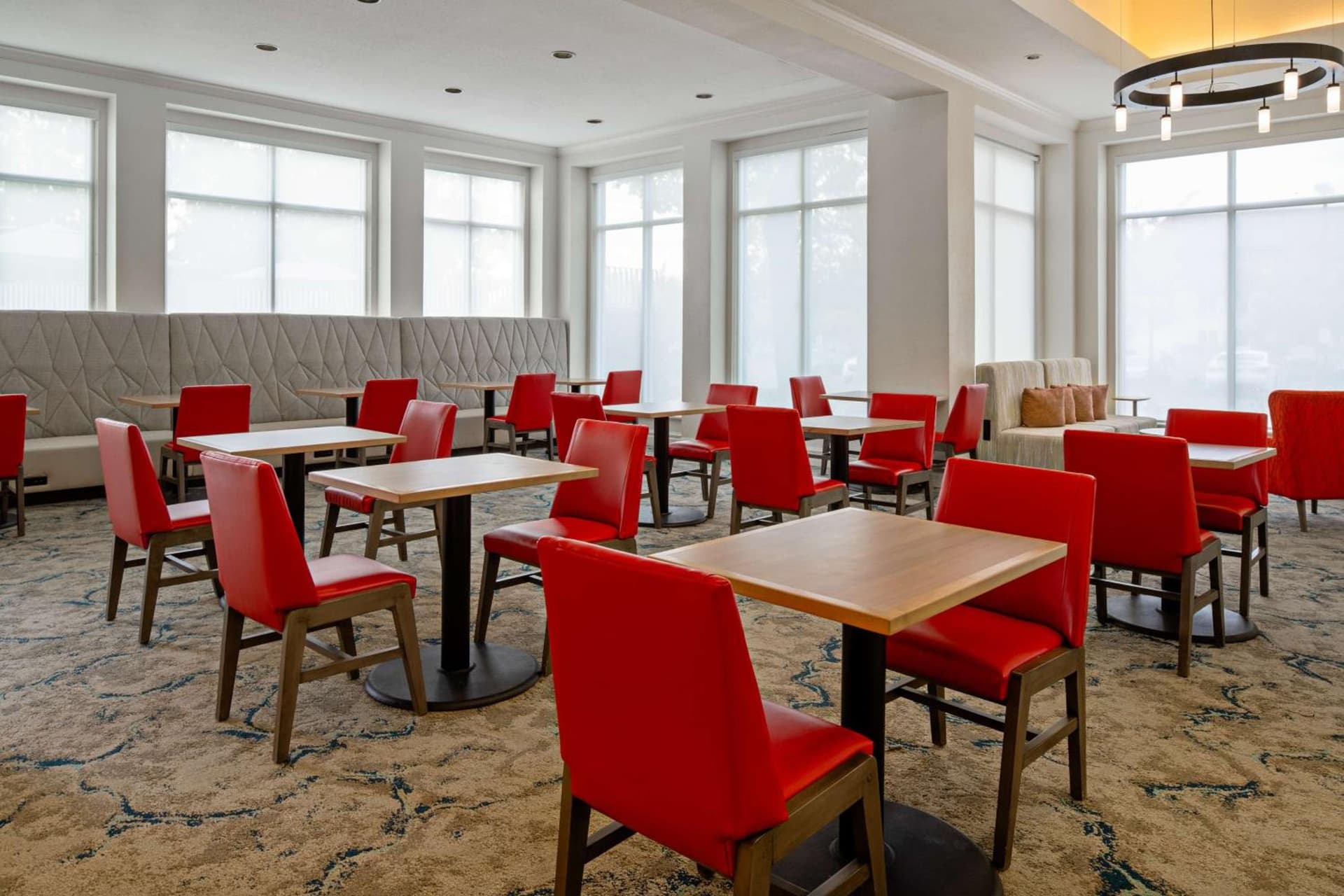 Hilton Garden Inn Roseville gallery photo in Roseville, CA — image 27