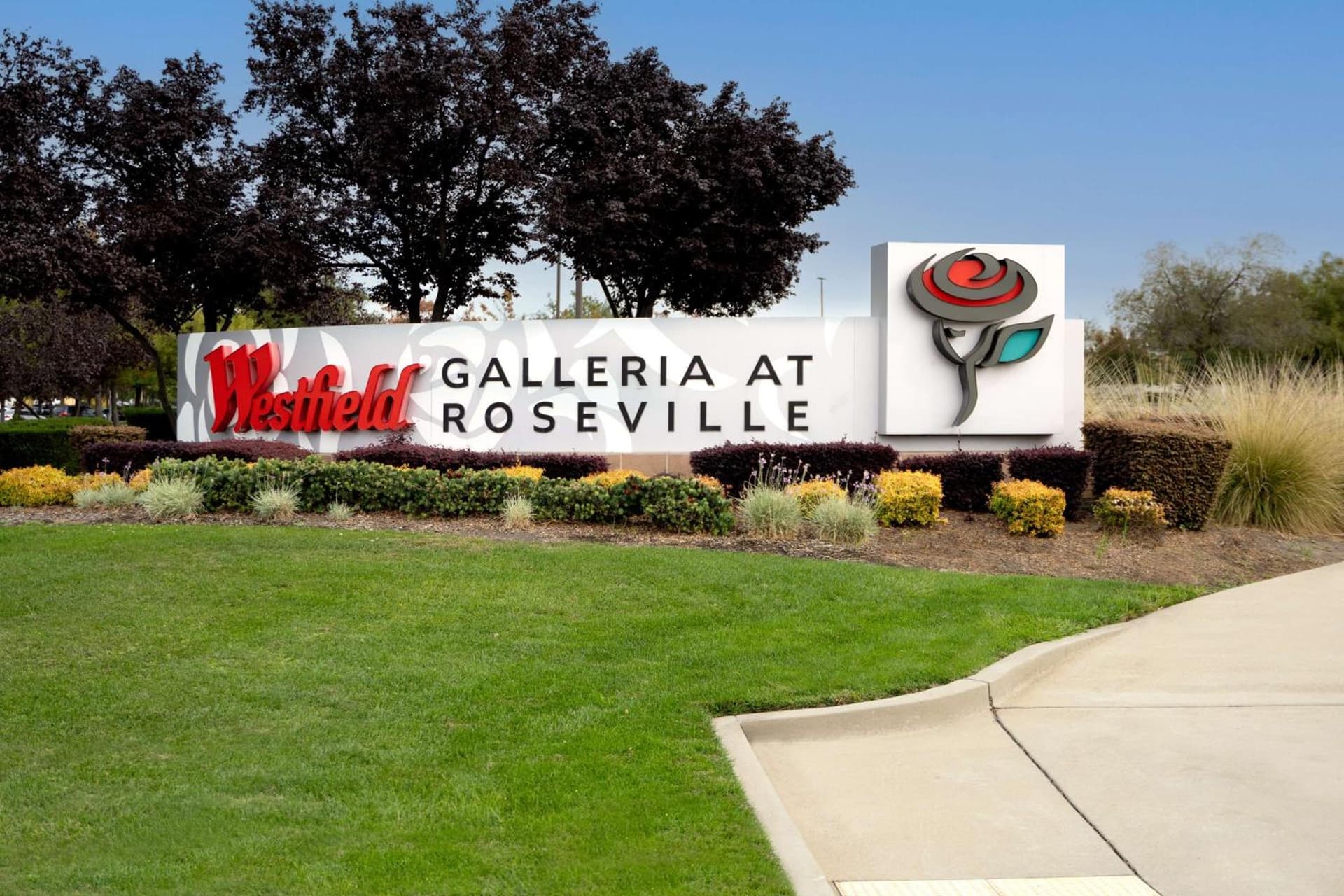 Hilton Garden Inn Roseville property views in Roseville, CA — gallery photo 3