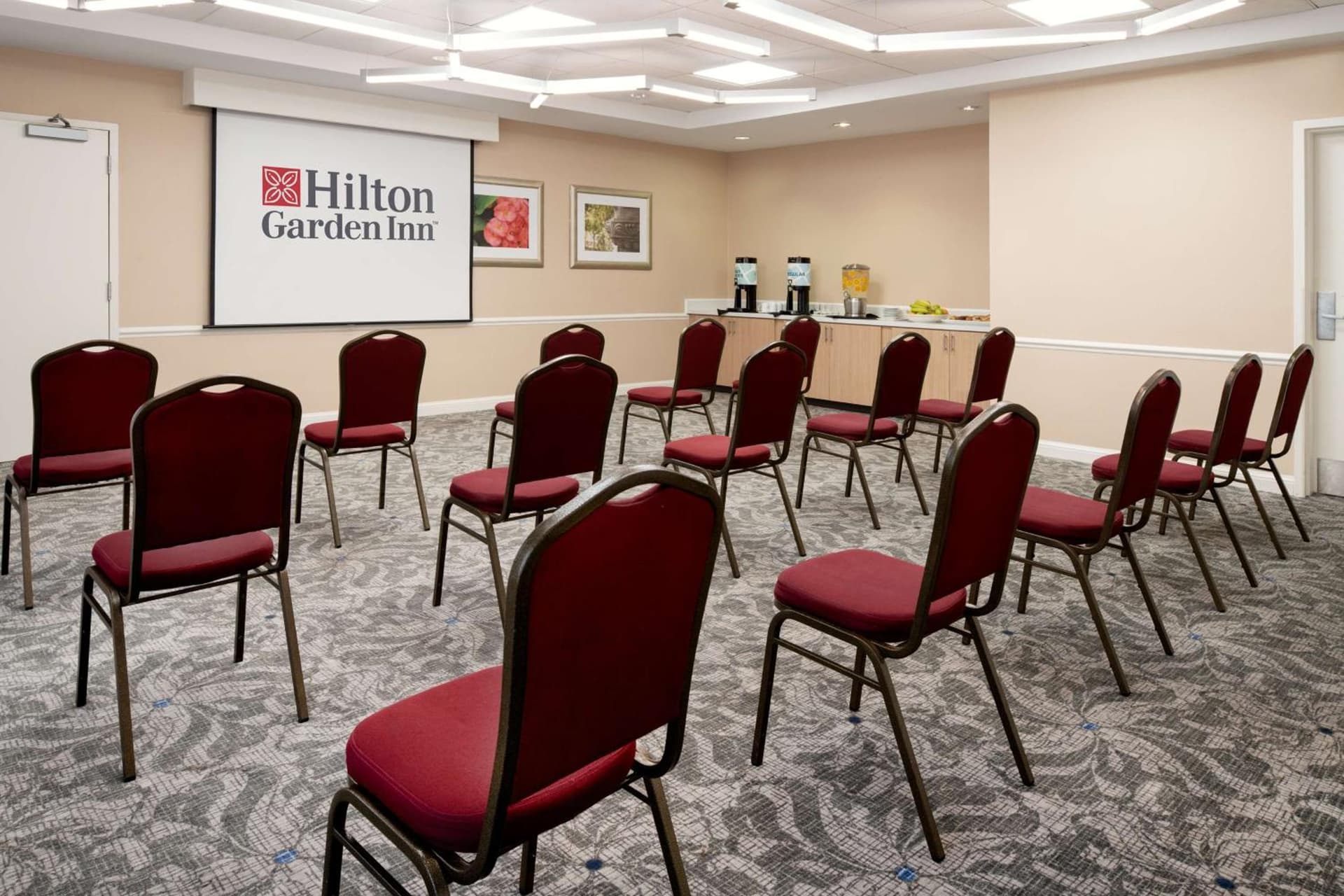 Hilton Garden Inn Roseville gallery photo in Roseville, CA — image 19