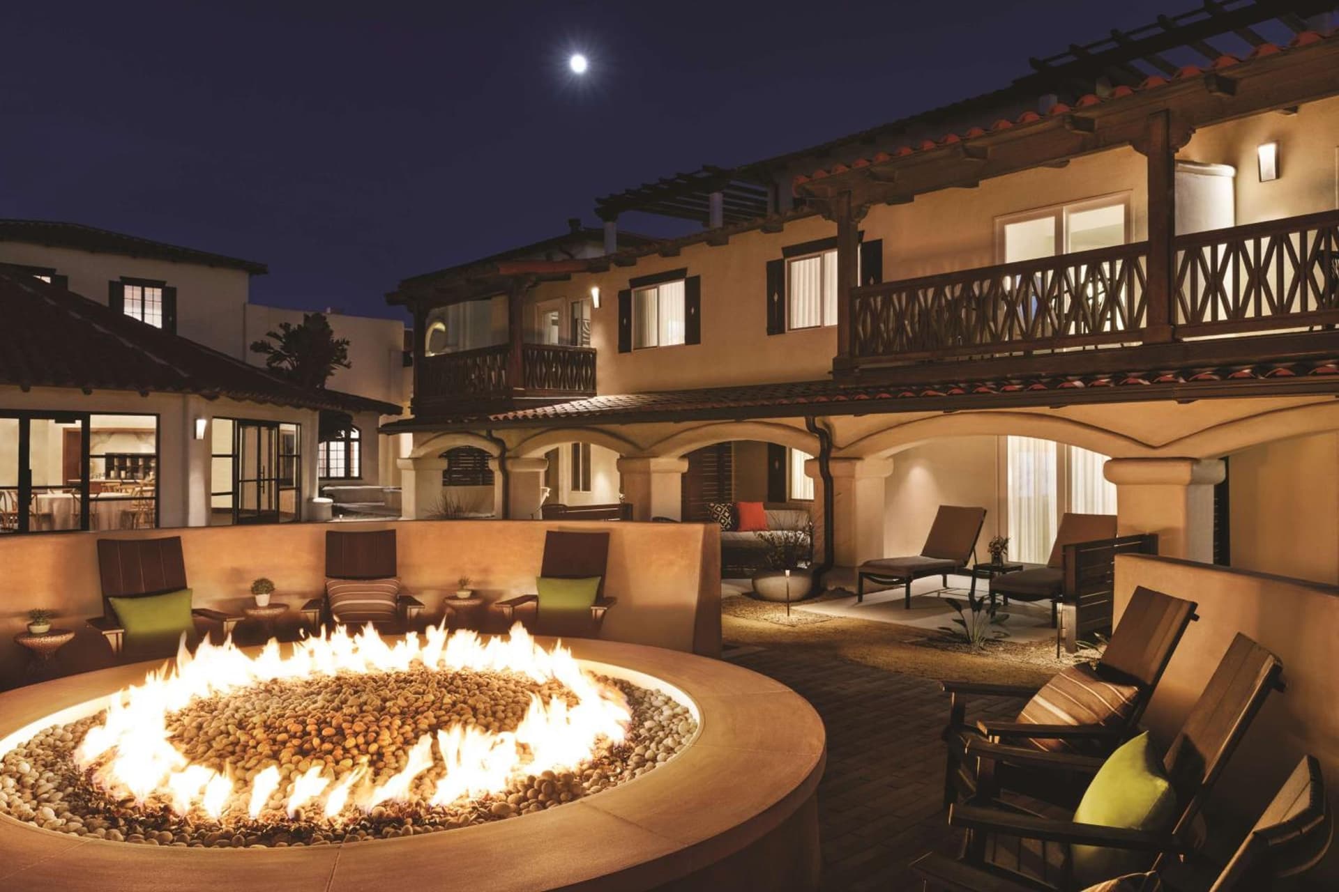 Zachari Dunes on Mandalay Beach, Curio Collection by Hilton gallery photo in Oxnard, CA — image 78
