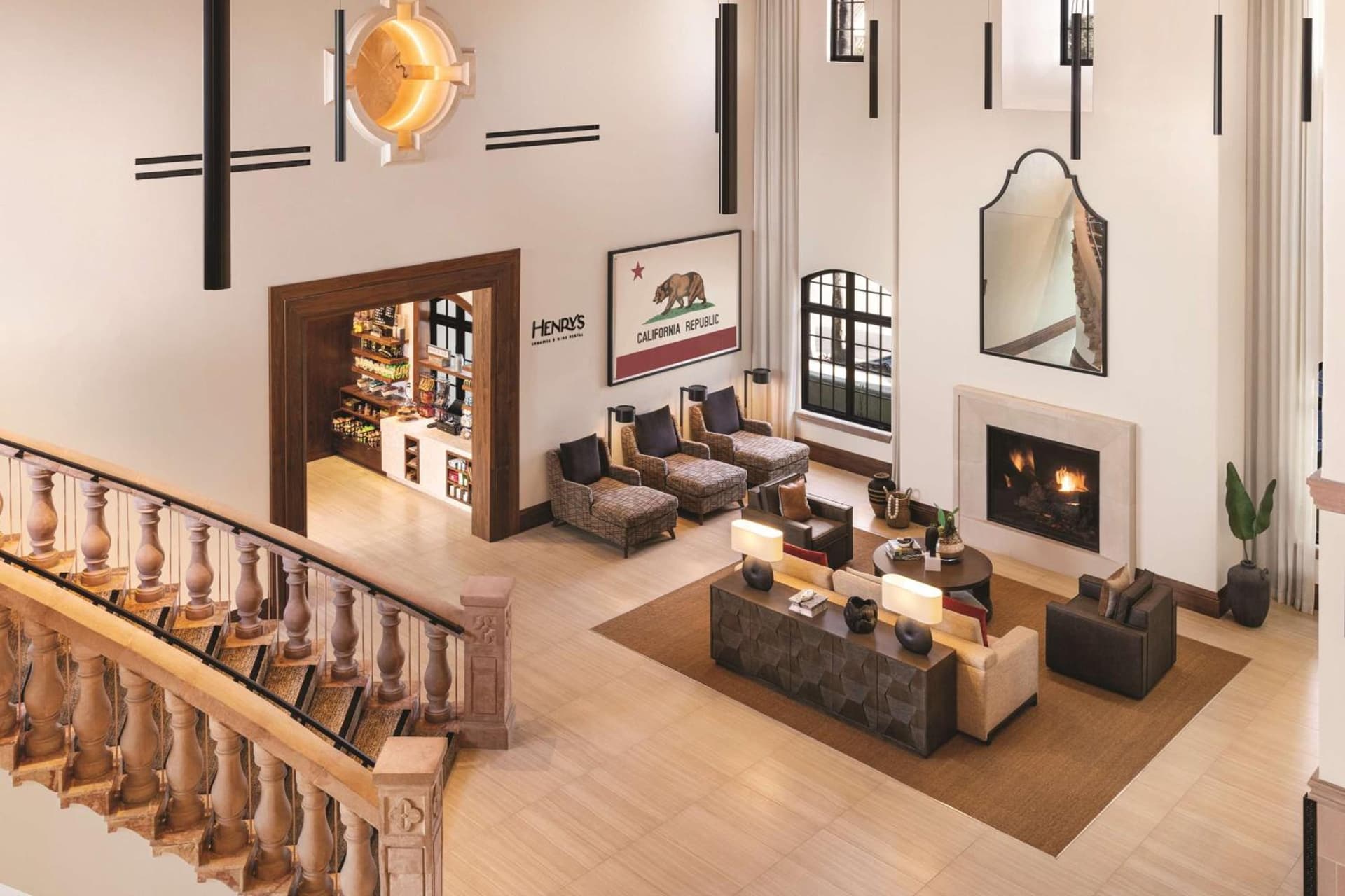 Zachari Dunes on Mandalay Beach, Curio Collection by Hilton gallery photo in Oxnard, CA — image 59