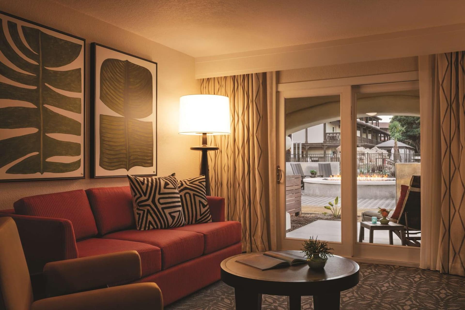 Zachari Dunes on Mandalay Beach, Curio Collection by Hilton gallery photo in Oxnard, CA — image 7