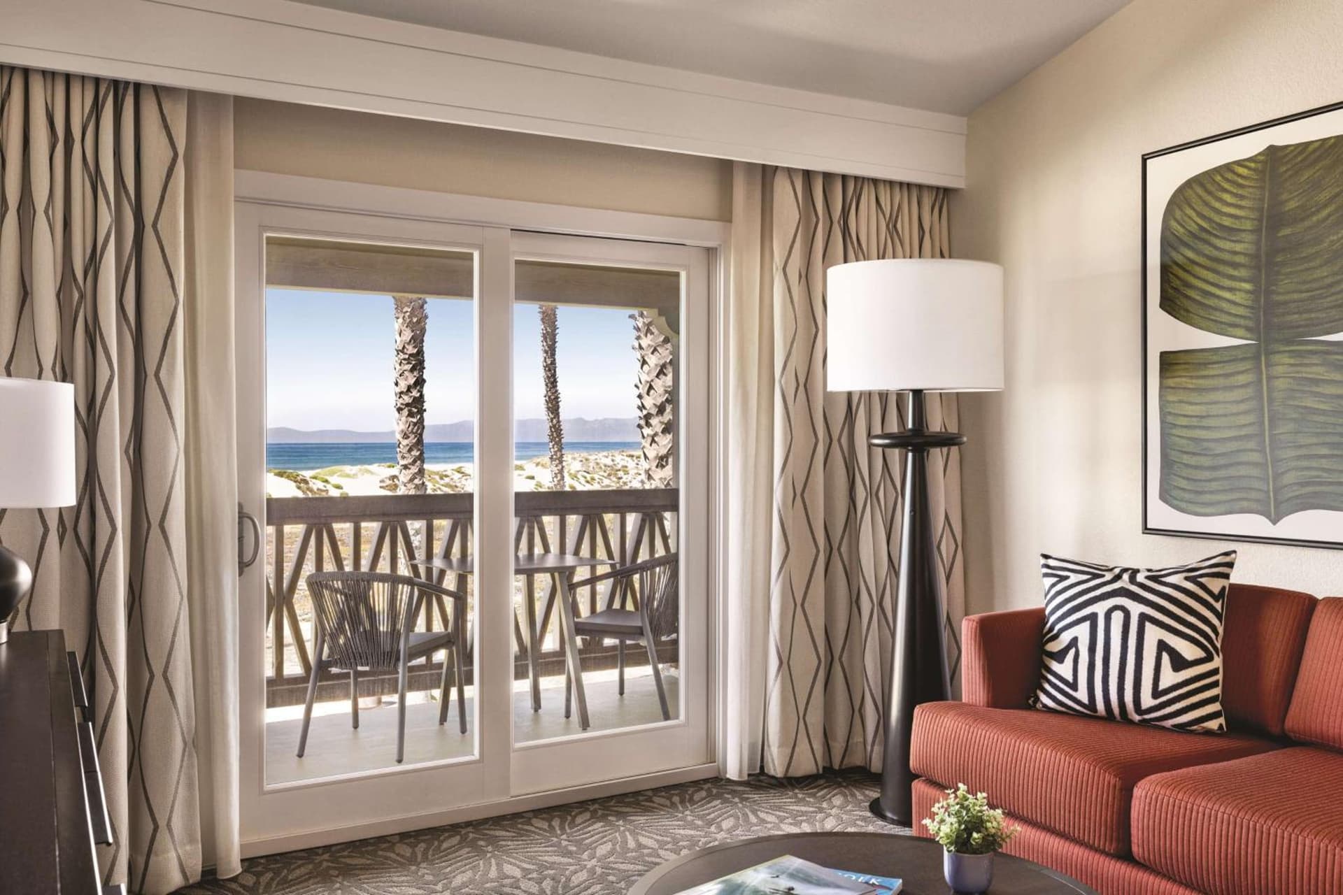 Zachari Dunes on Mandalay Beach, Curio Collection by Hilton gallery photo in Oxnard, CA — image 18