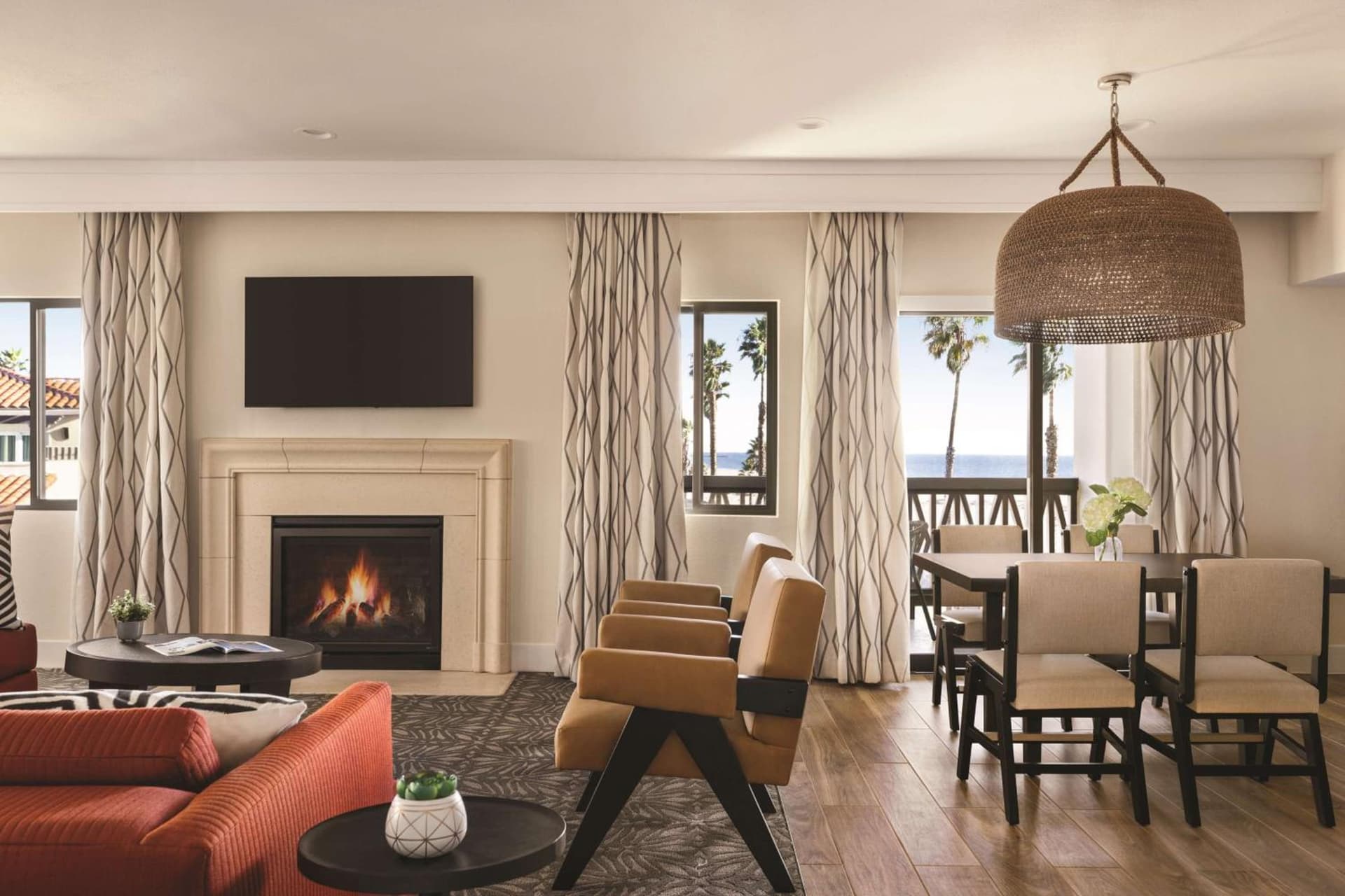 Zachari Dunes on Mandalay Beach, Curio Collection by Hilton gallery photo in Oxnard, CA — image 75