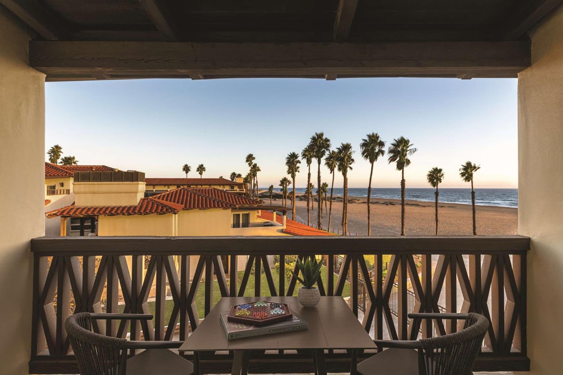 Zachari Dunes on Mandalay Beach, Curio Collection by Hilton gallery photo in Oxnard, CA — image 67