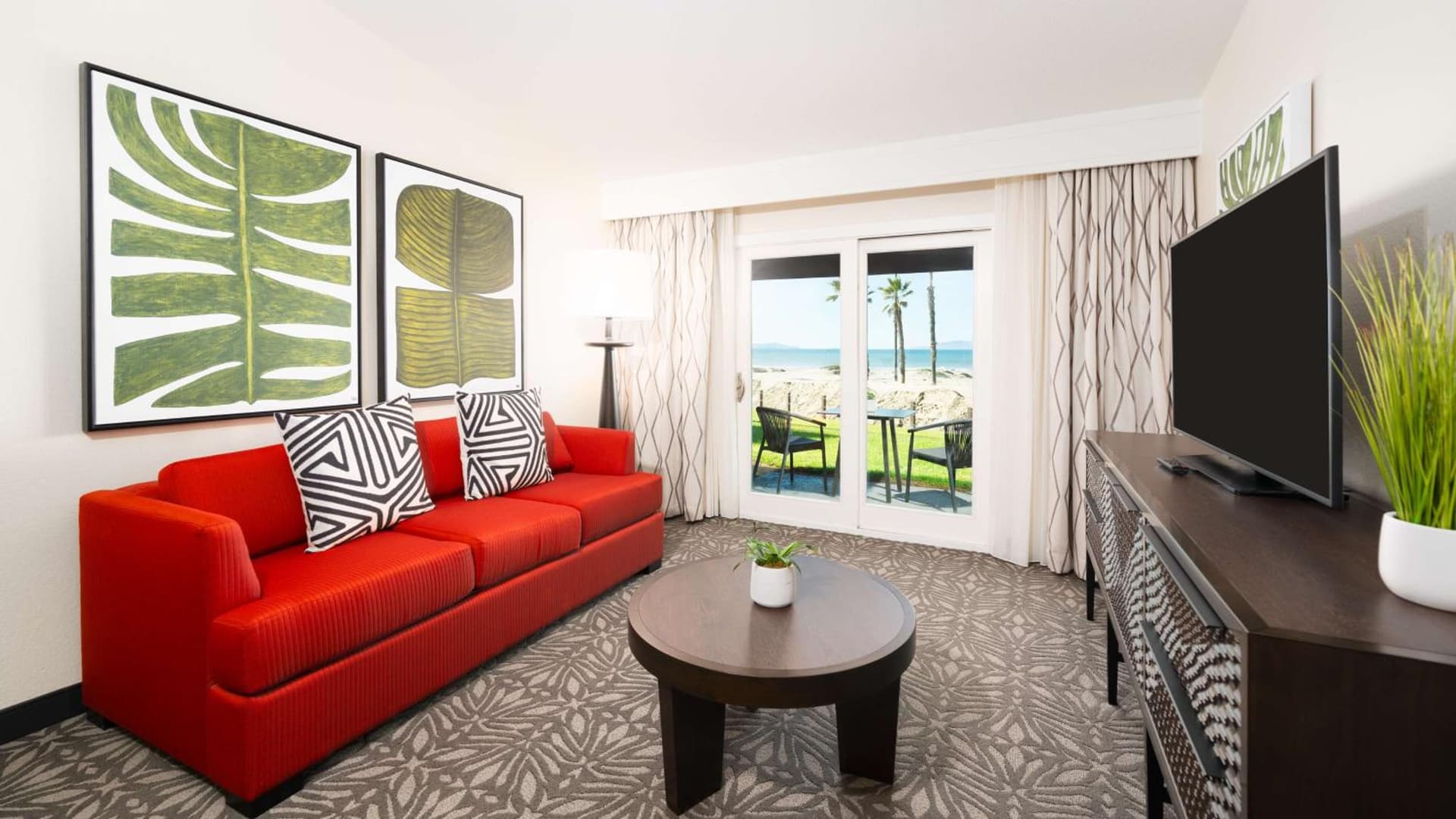 Zachari Dunes on Mandalay Beach, Curio Collection by Hilton gallery photo in Oxnard, CA — image 33