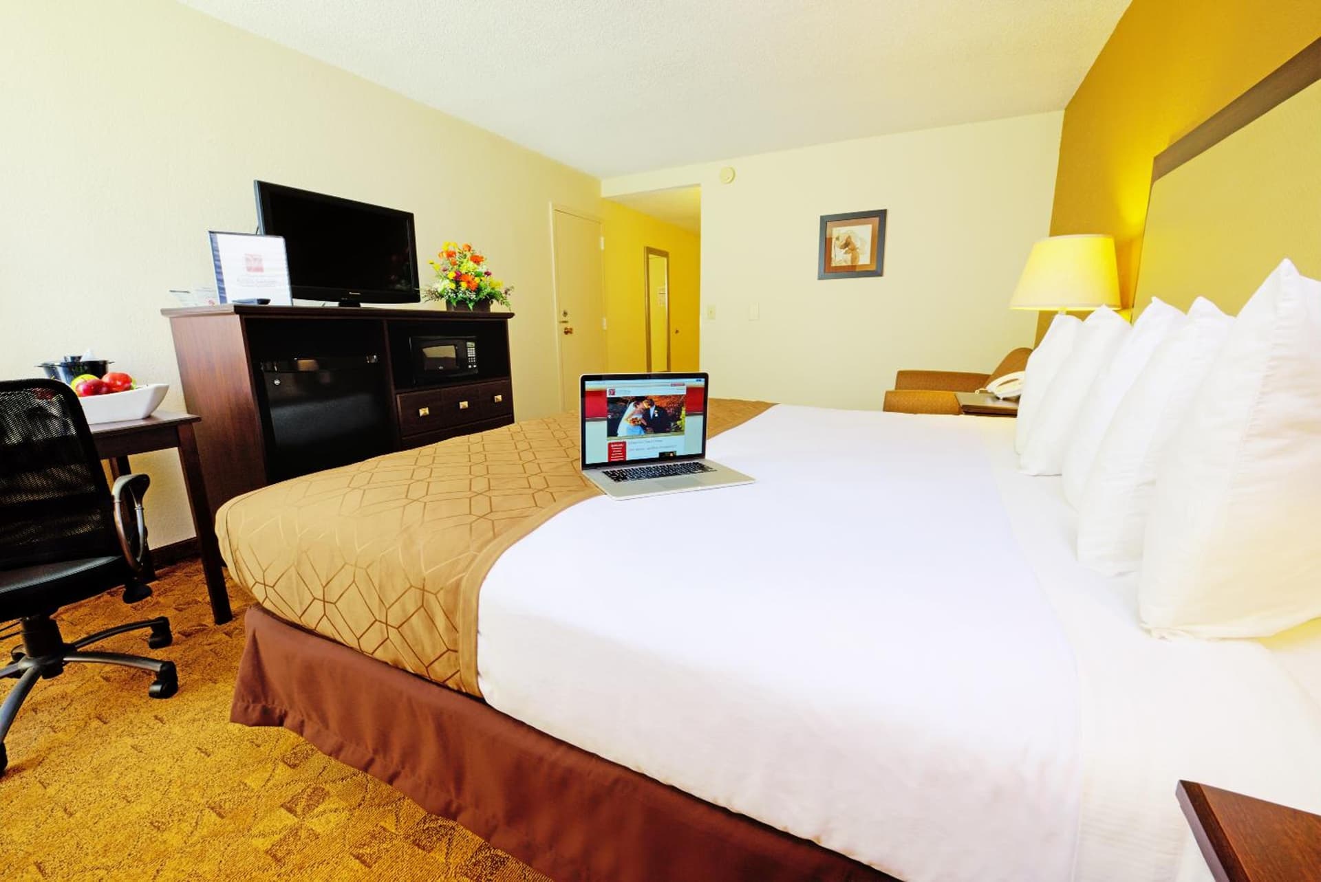 Village Inn Clemmons-Winston Salem, Trademark by Wyndham gallery photo in Clemmons, NC — image 18