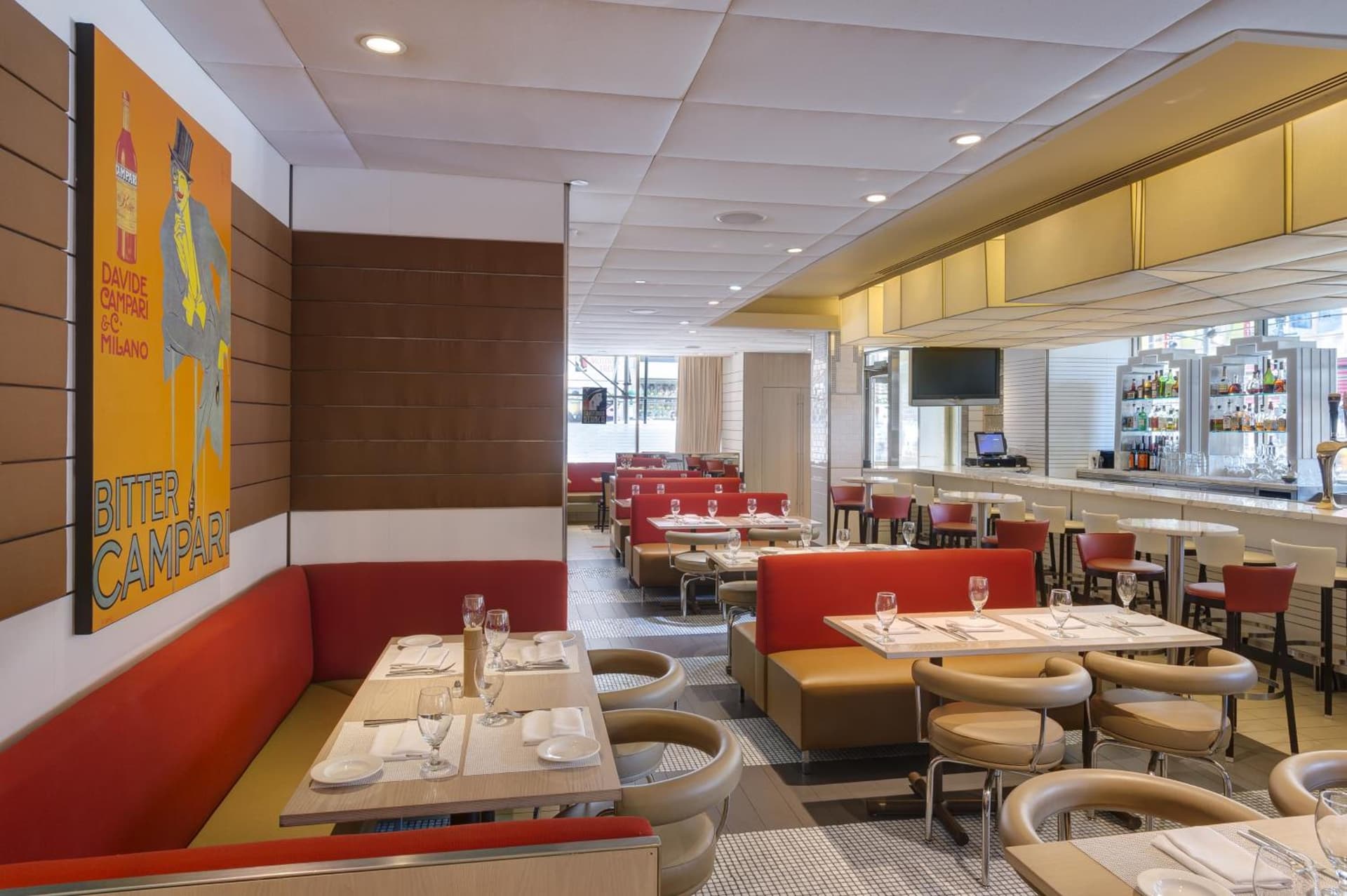 New Yorker by Lotte Hotels interior in New York, NY — gallery photo 2
