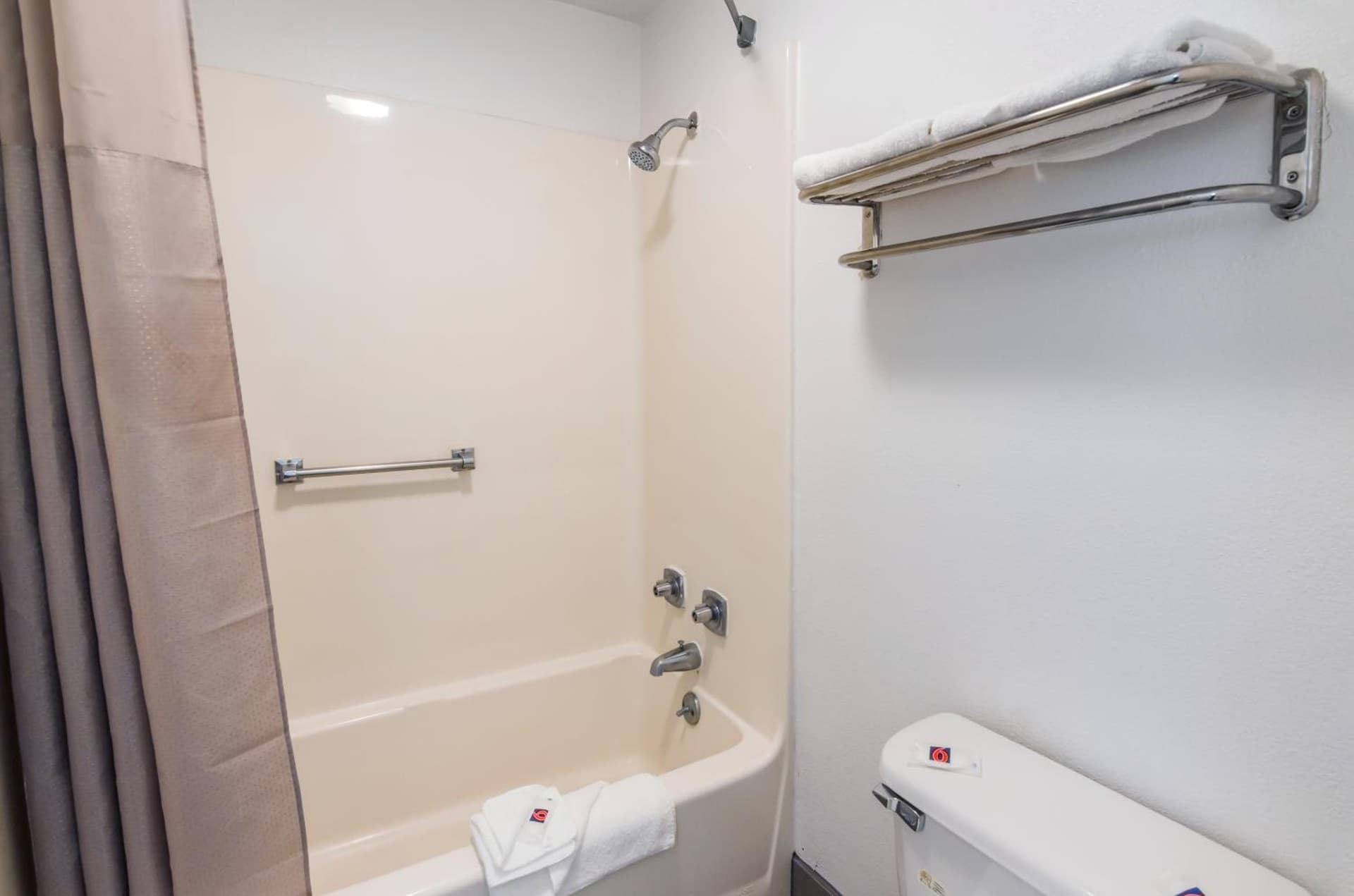 Motel 6-Salem, VA property views in Salem, VA — gallery photo 3